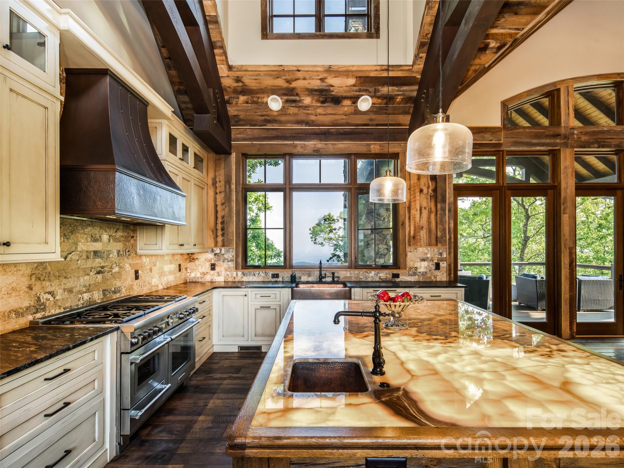 Grand Highlands at Bearwallow - Residential