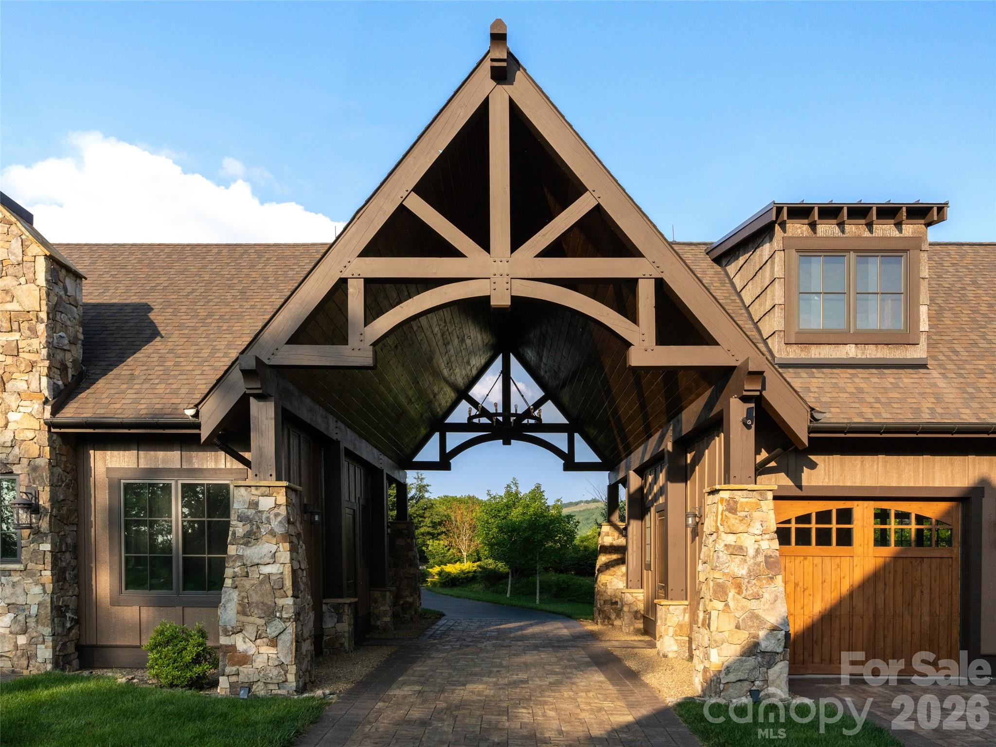 Grand Highlands at Bearwallow - Residential