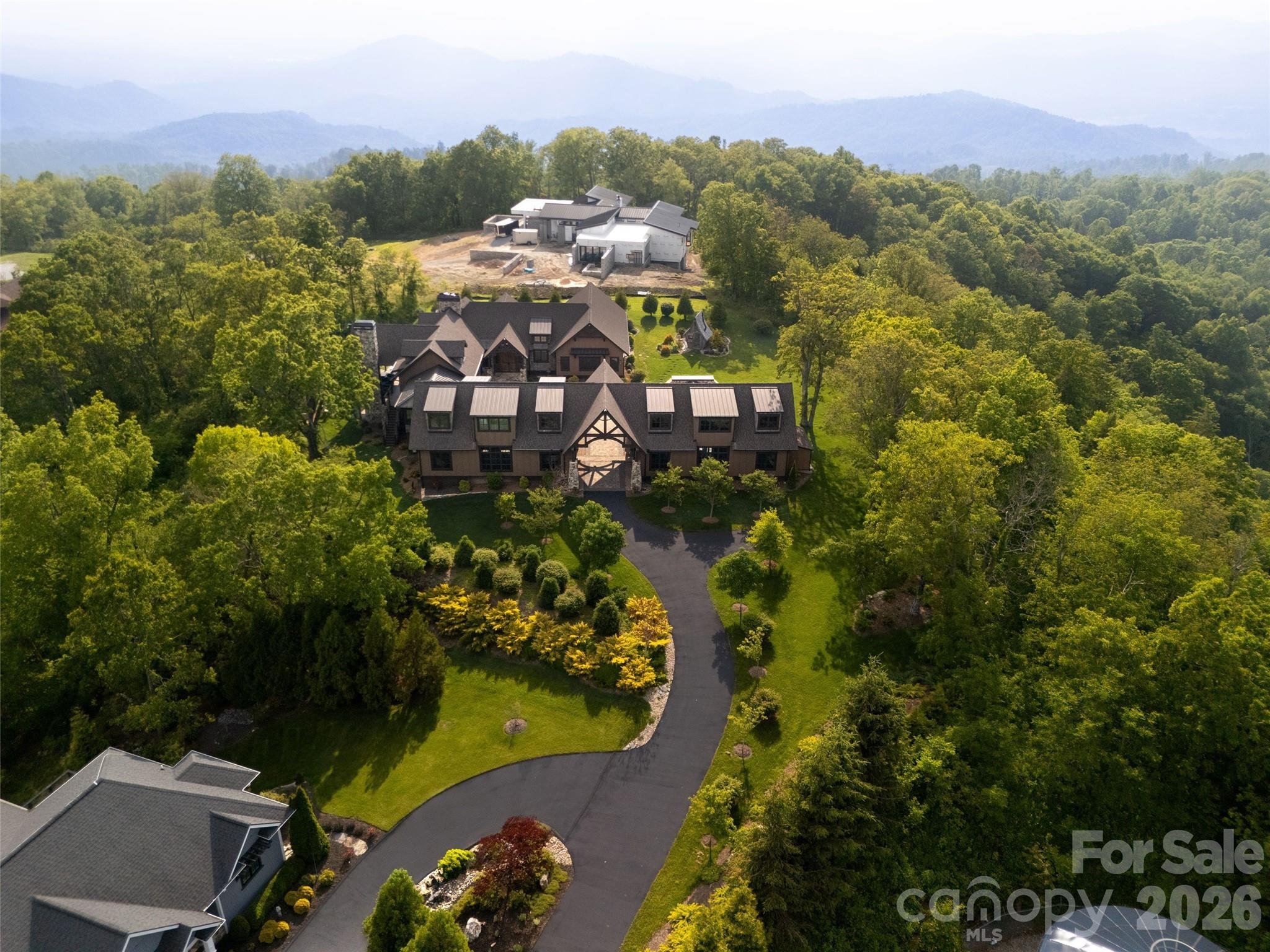 Grand Highlands at Bearwallow - Residential