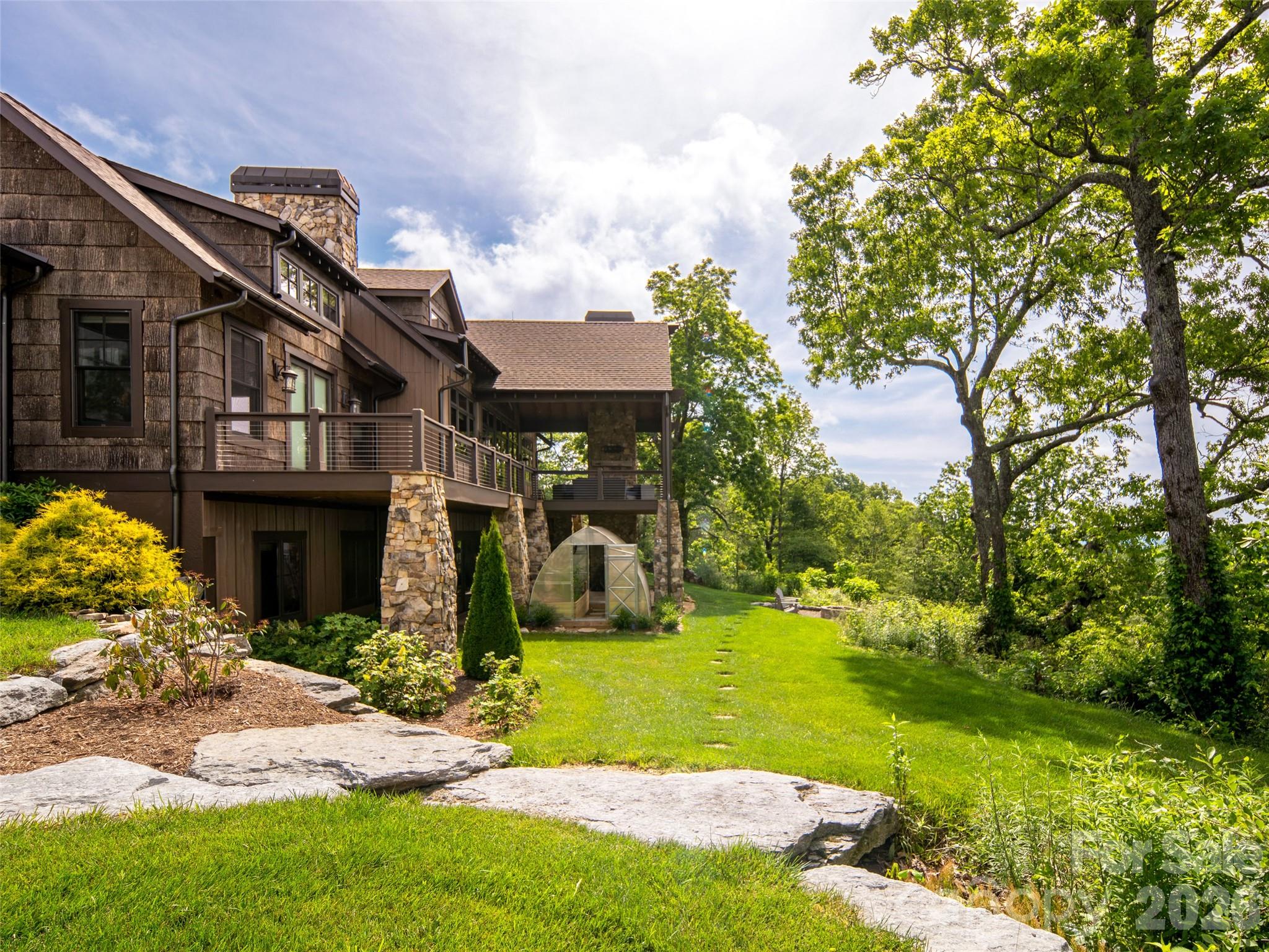 Grand Highlands at Bearwallow - Residential