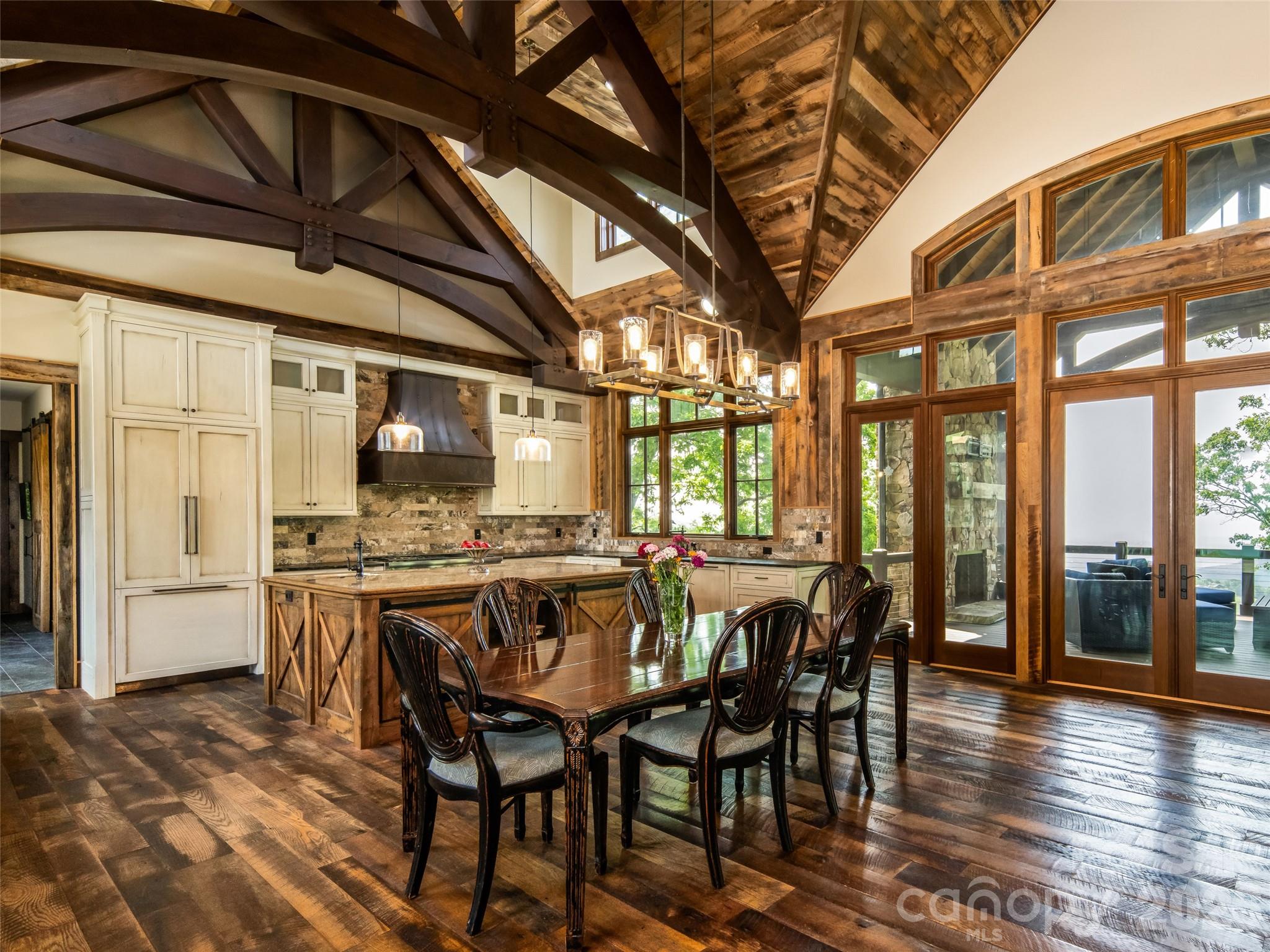 Grand Highlands at Bearwallow - Residential