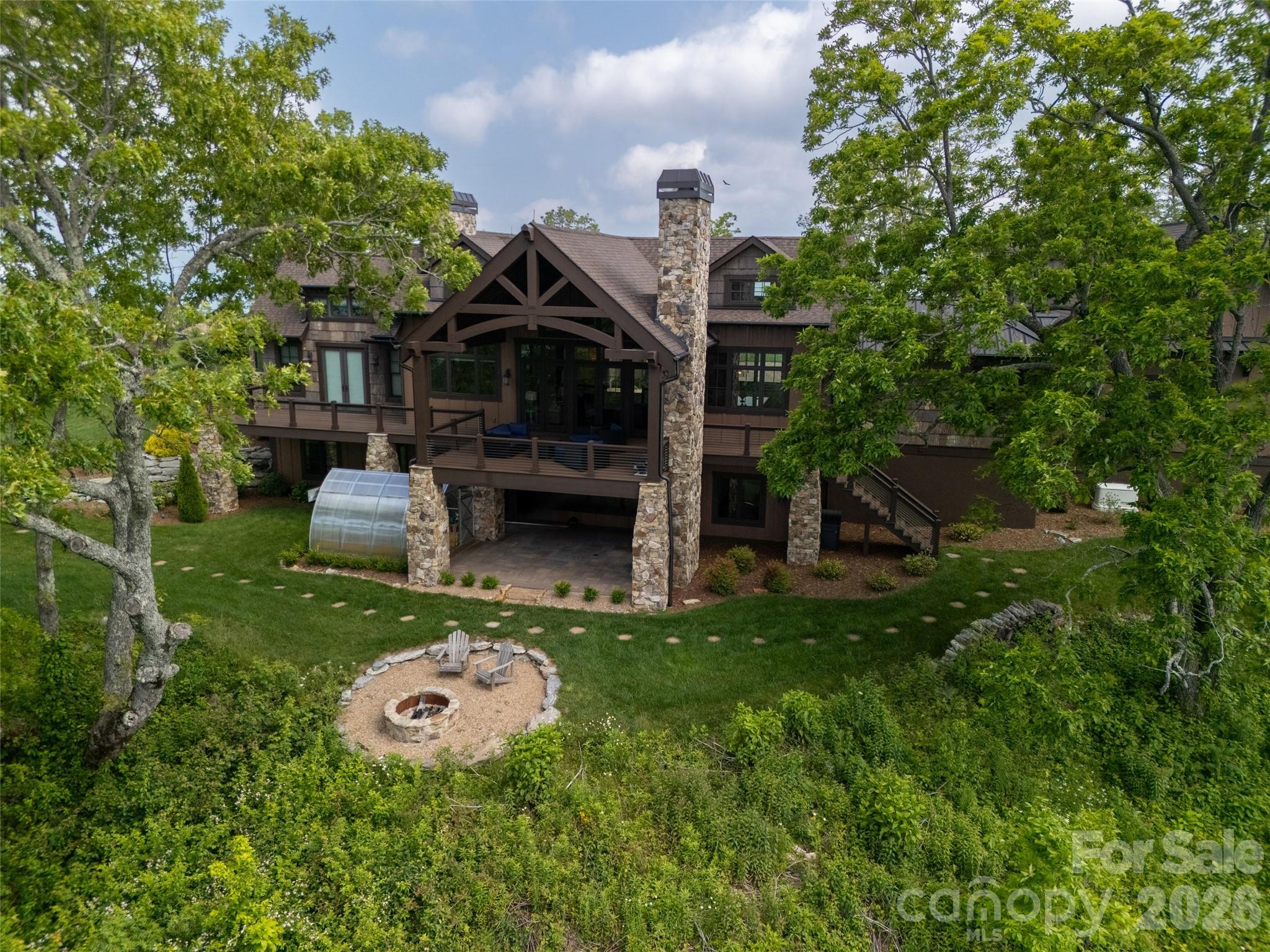 Grand Highlands at Bearwallow - Residential