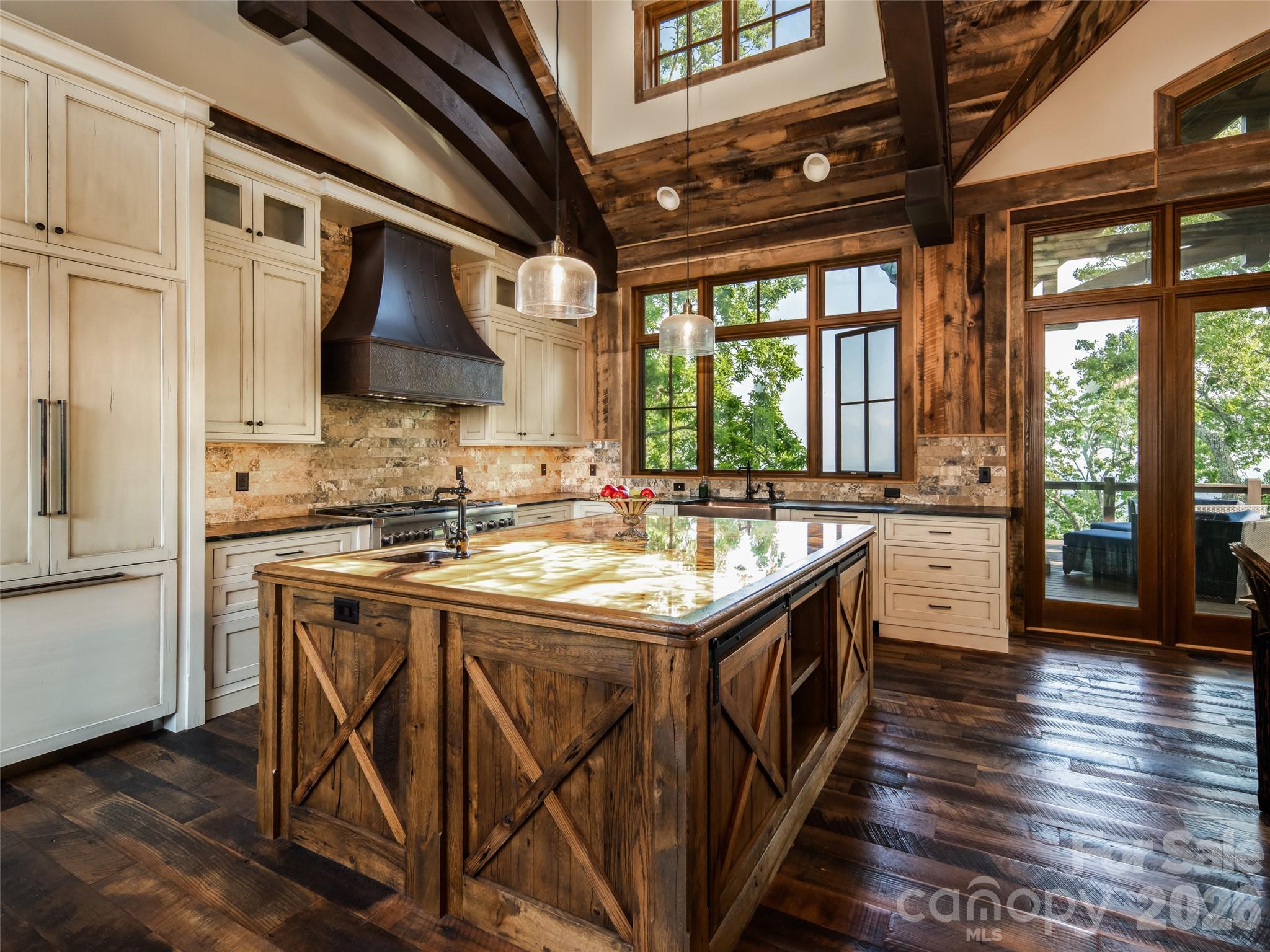 Grand Highlands at Bearwallow - Residential
