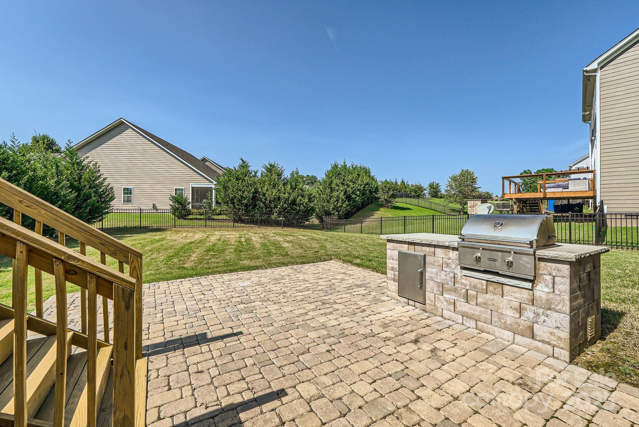 The Retreat at Rayfield - Residential