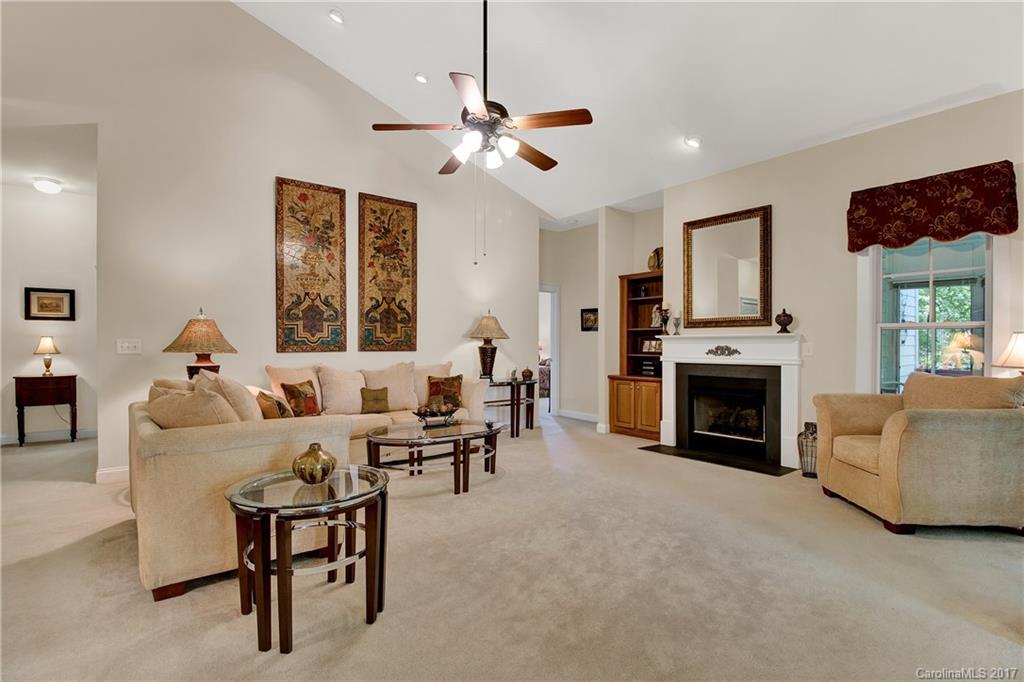Lake shore - Residential