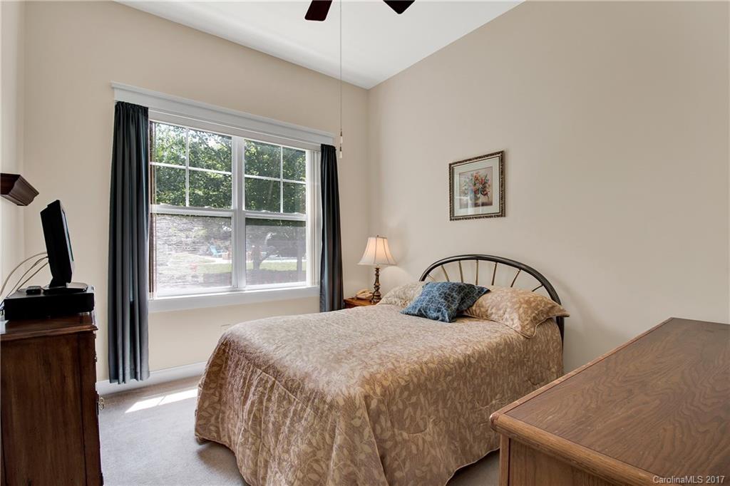 Lake shore - Residential
