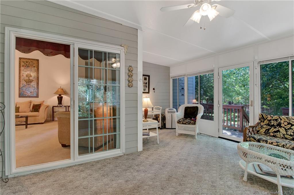 Lake shore - Residential