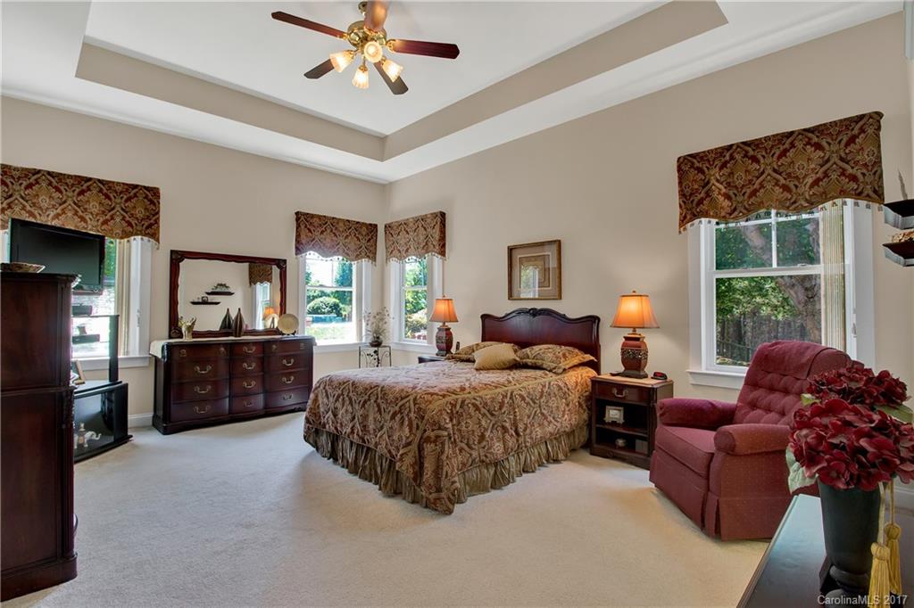 Lake shore - Residential