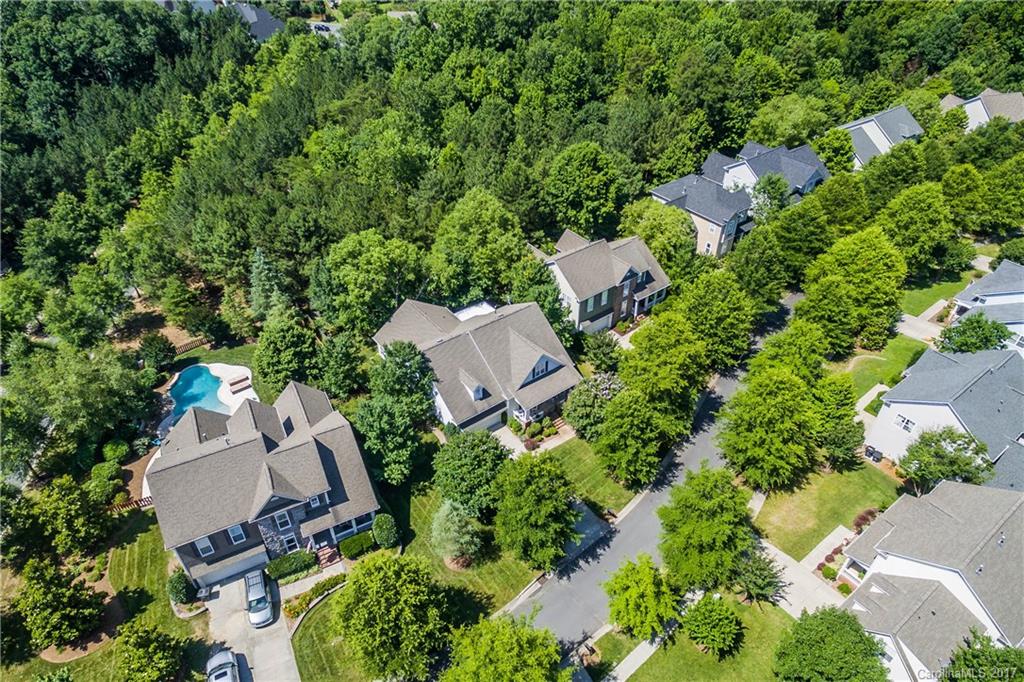 Lake shore - Residential