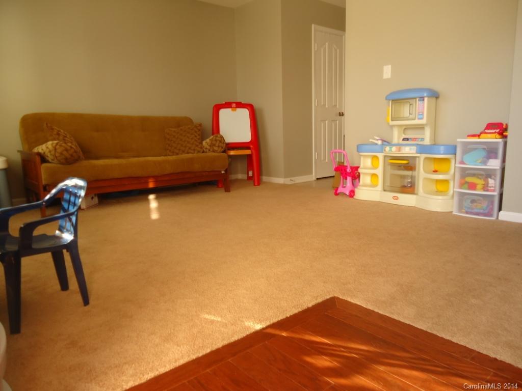 Reid Pointe - Residential