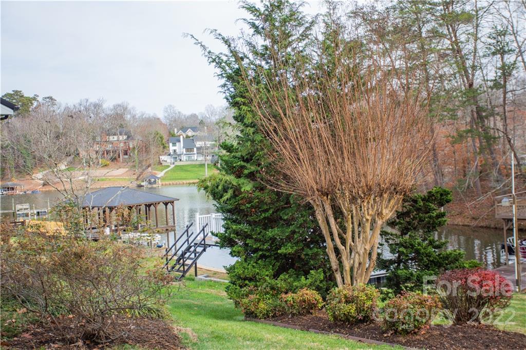 Lake Hickory - Residential