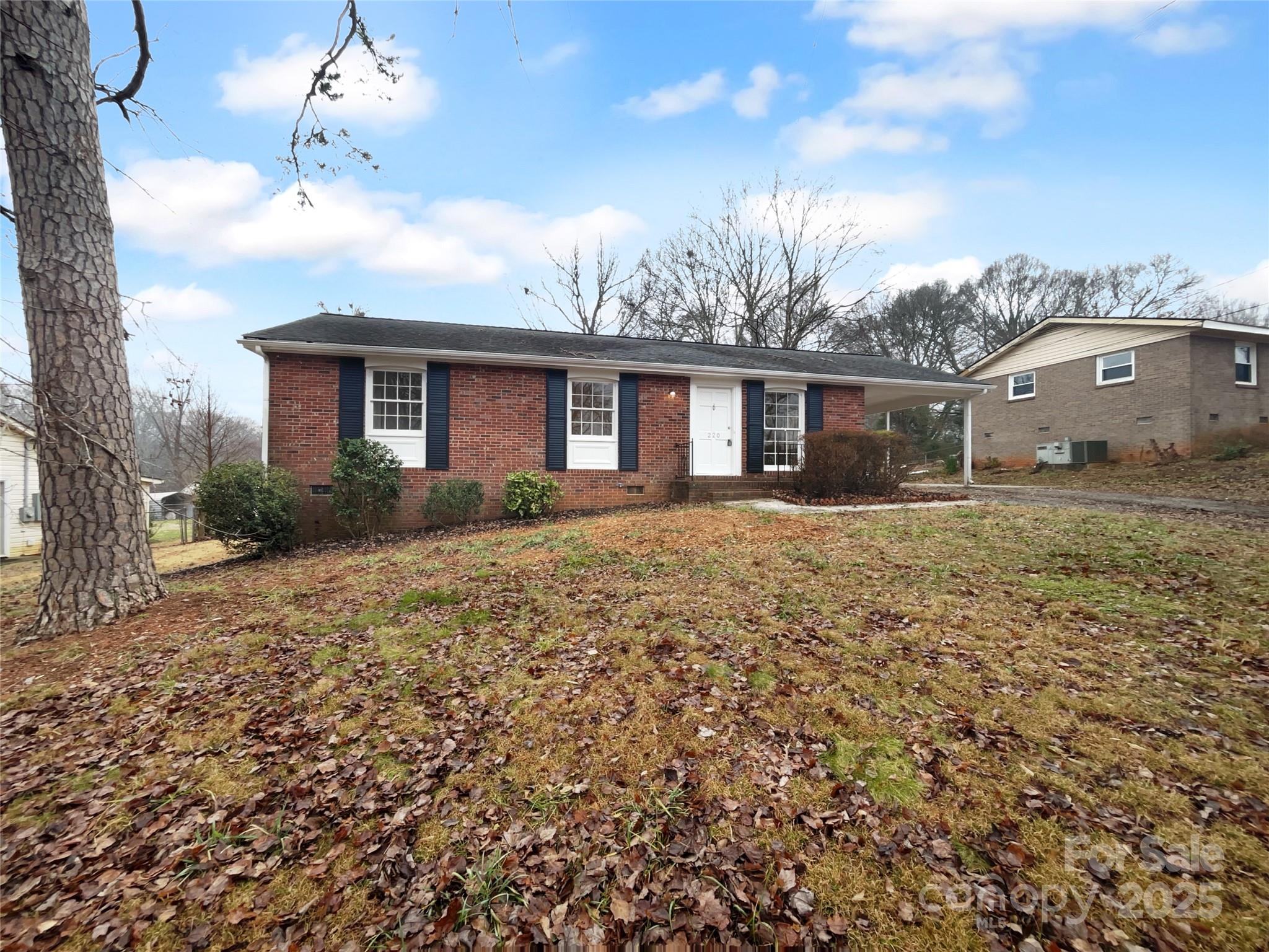 Vinton Woods - Residential