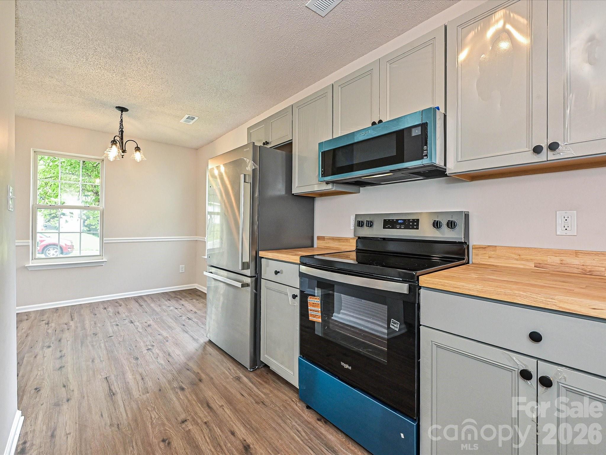 Capps Hill Village - Residential