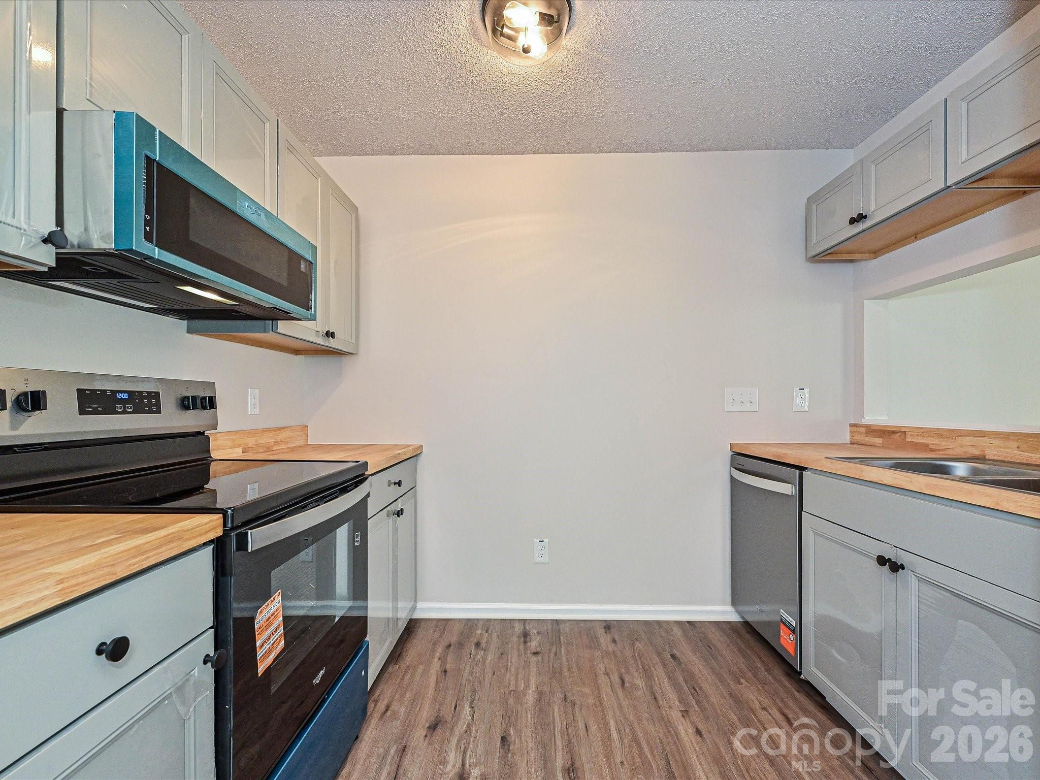 Capps Hill Village - Residential