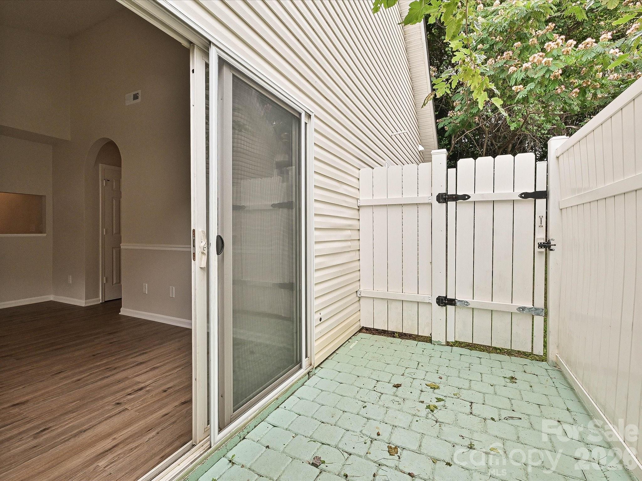 Capps Hill Village - Residential