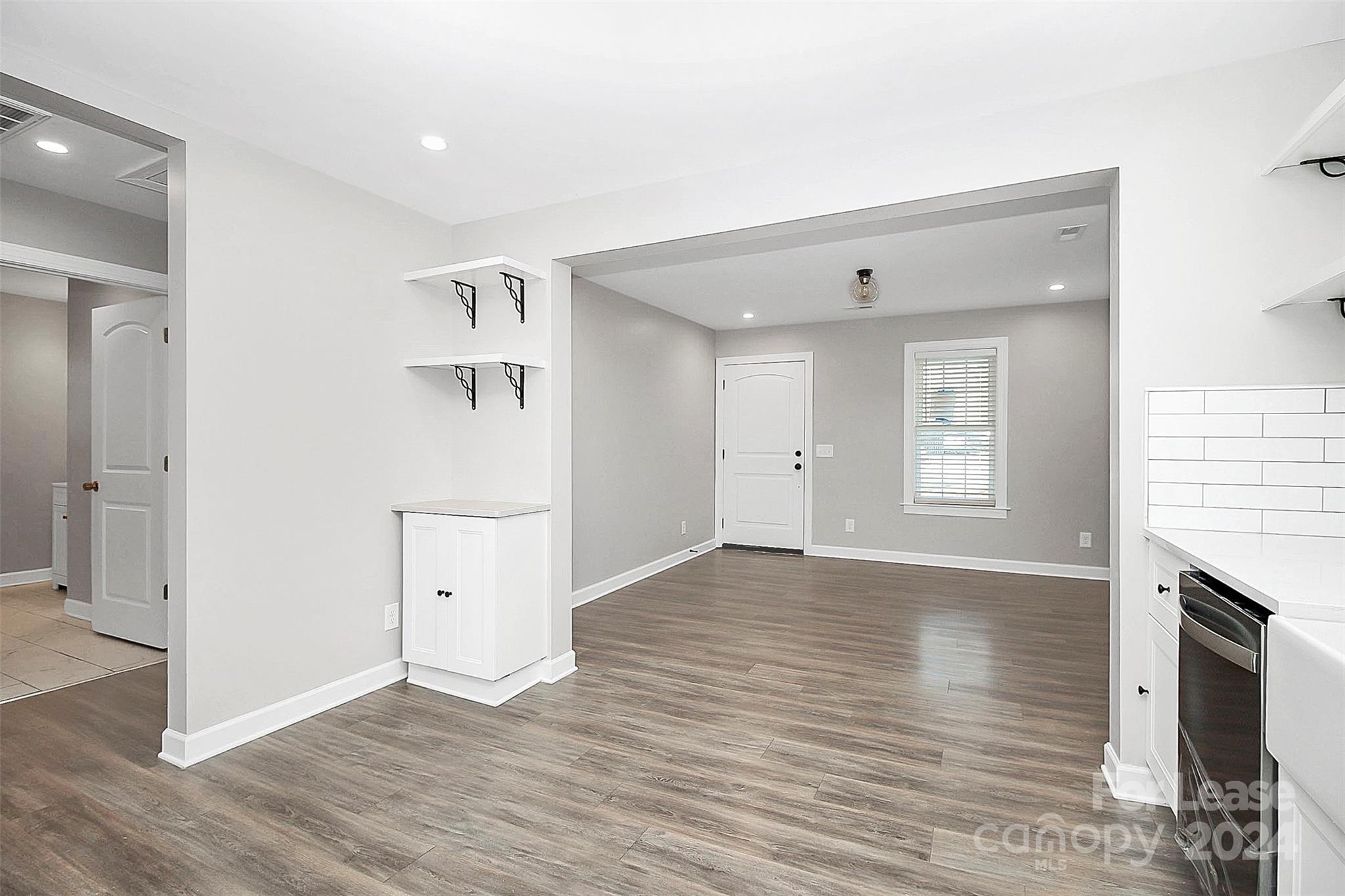 Howie Acres - Residential Lease