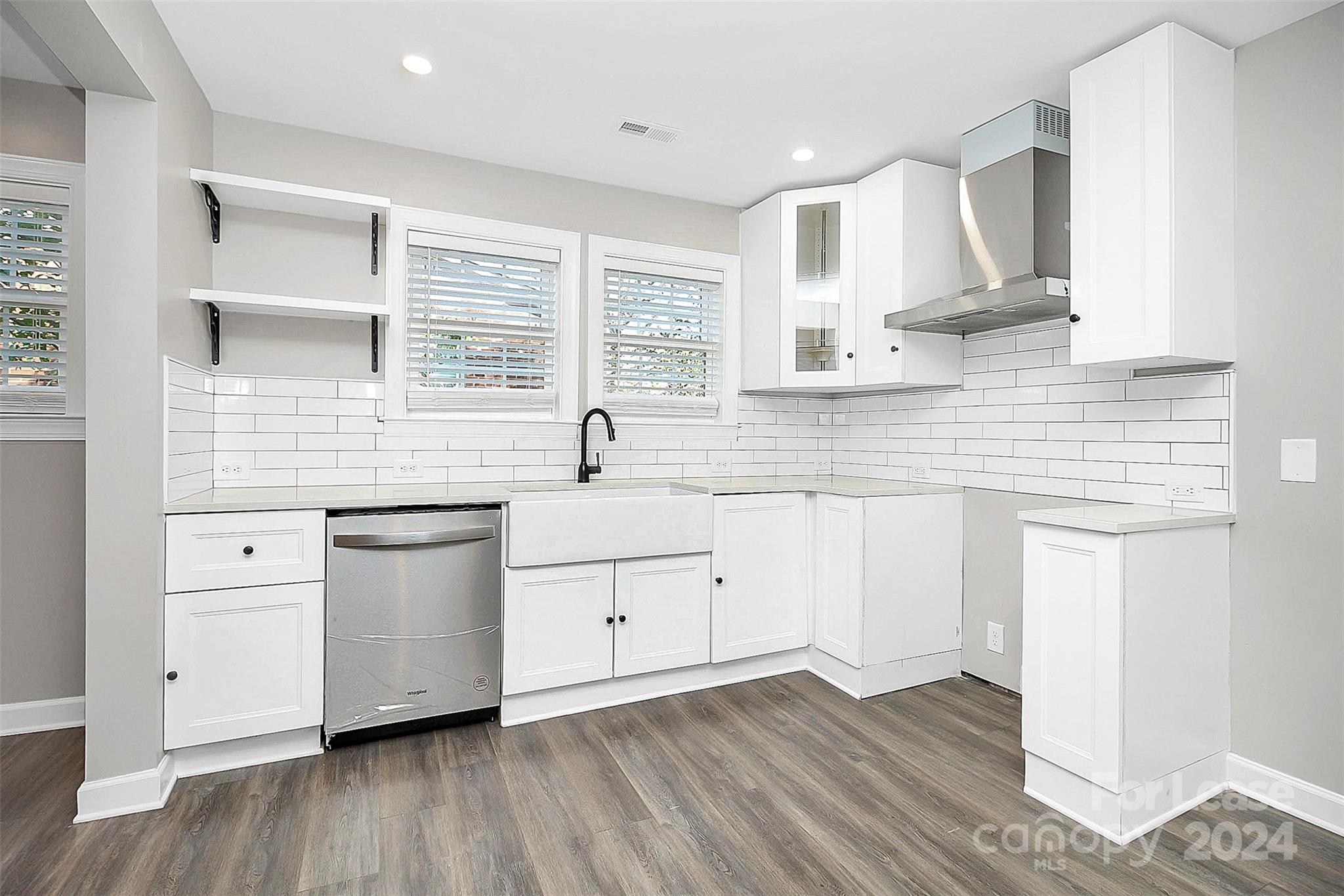 Howie Acres - Residential Lease