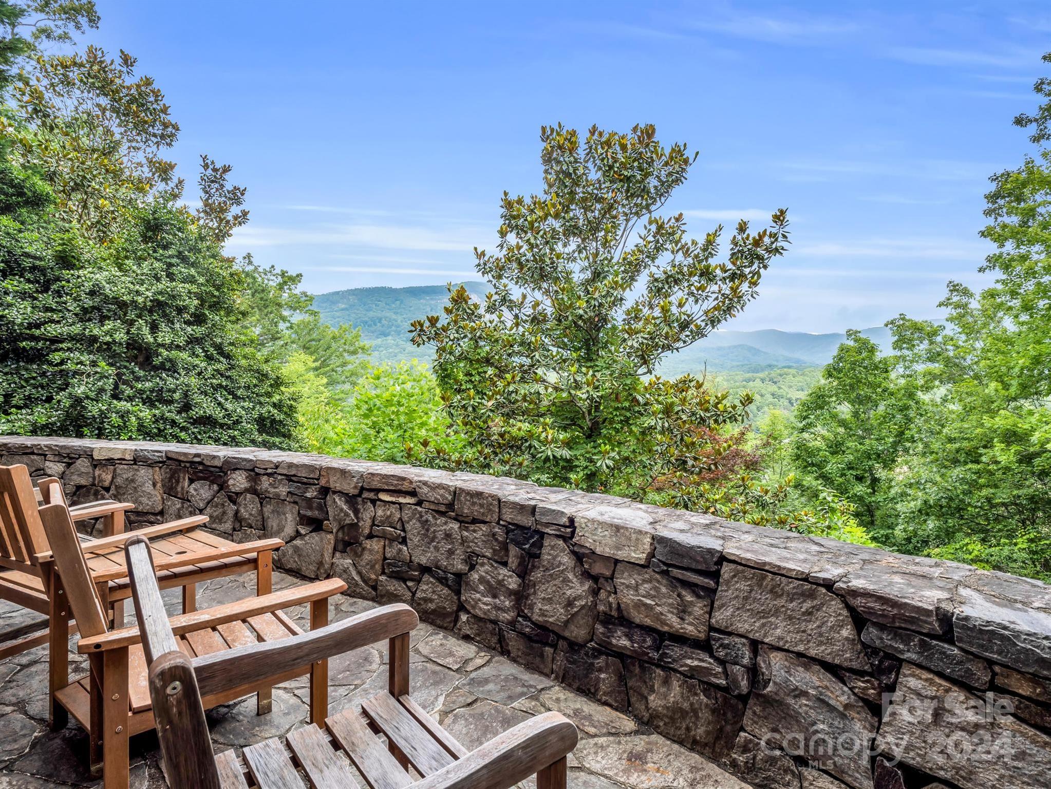Rumbling Bald on Lake Lure - Residential
