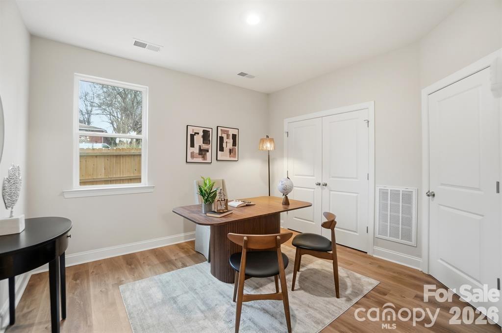 Sharonbrook - Residential