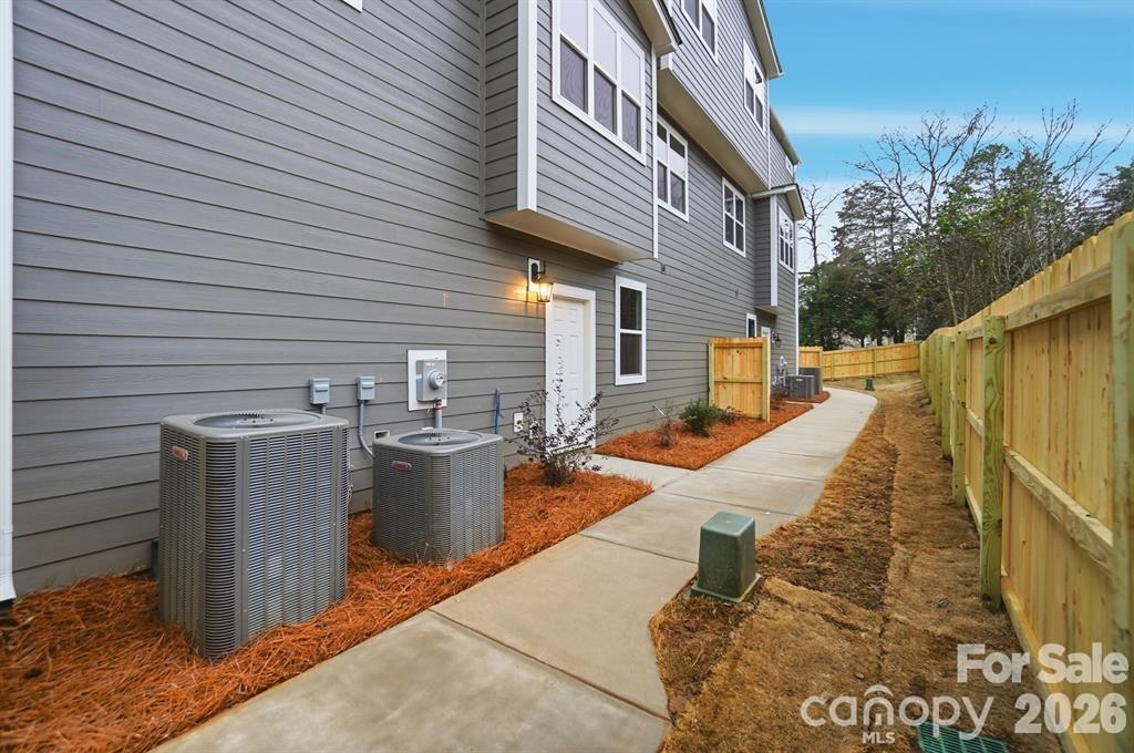 Sharonbrook - Residential