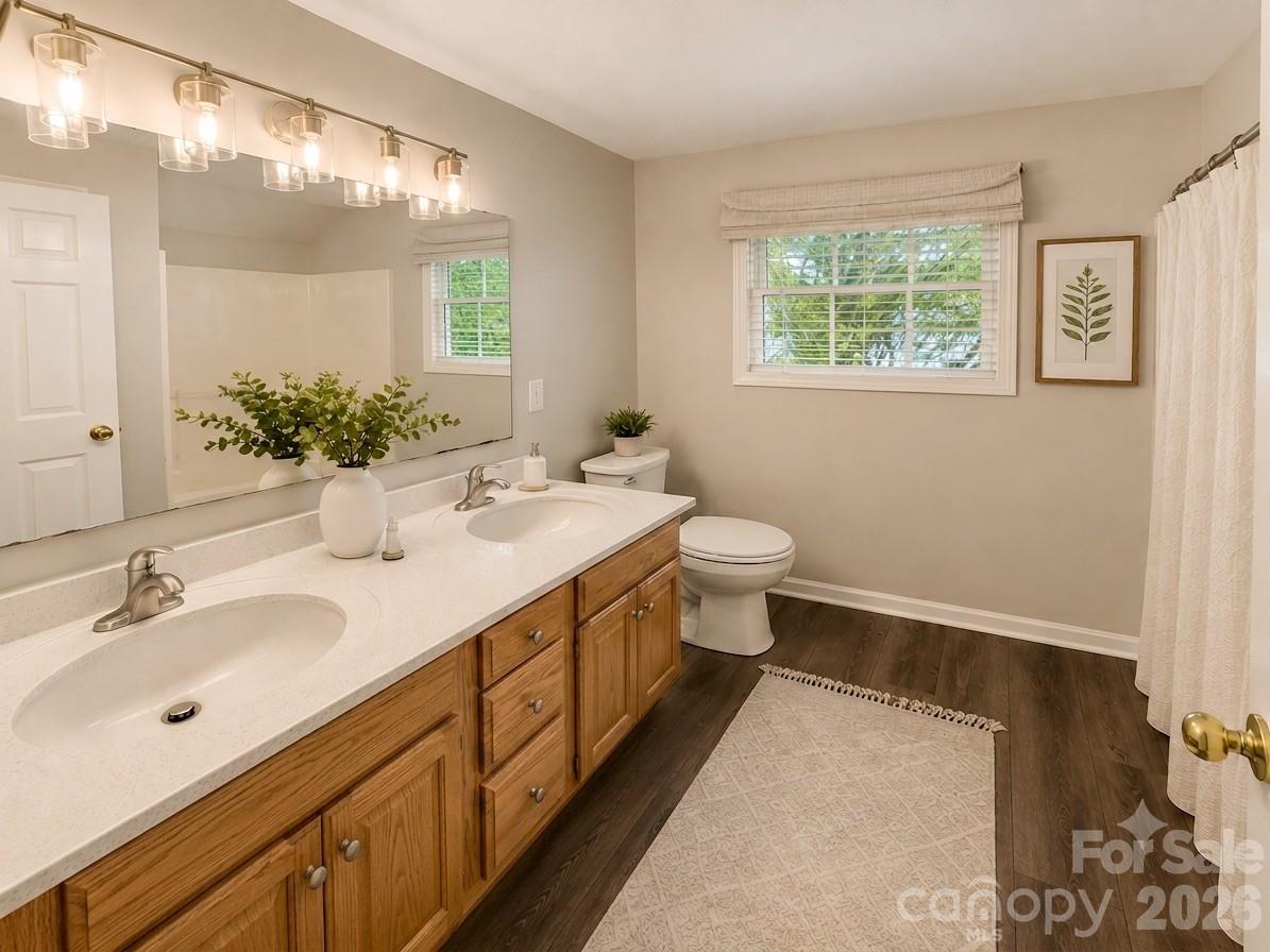 Laural Springs - Residential