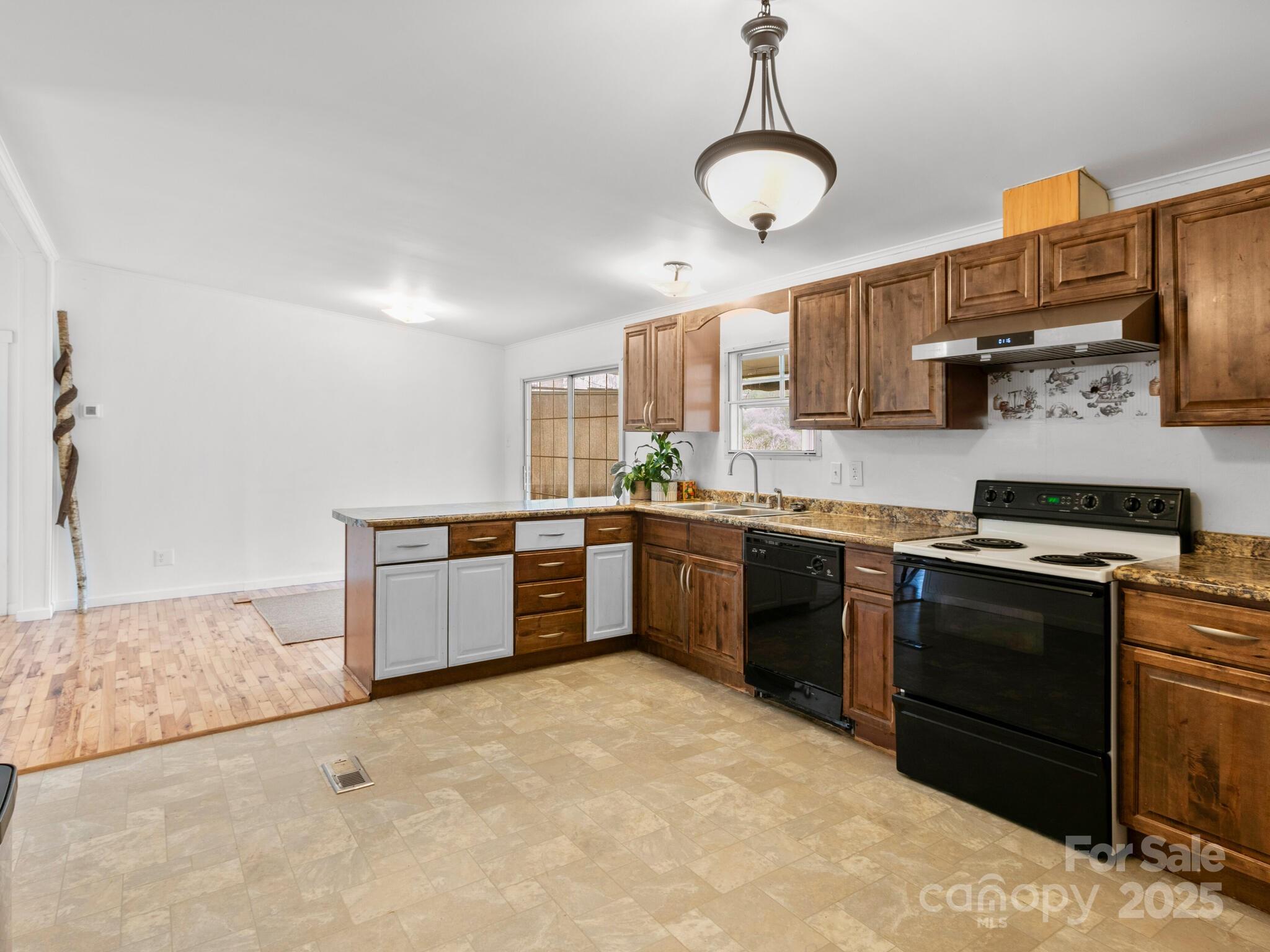 Clover Brook - Residential