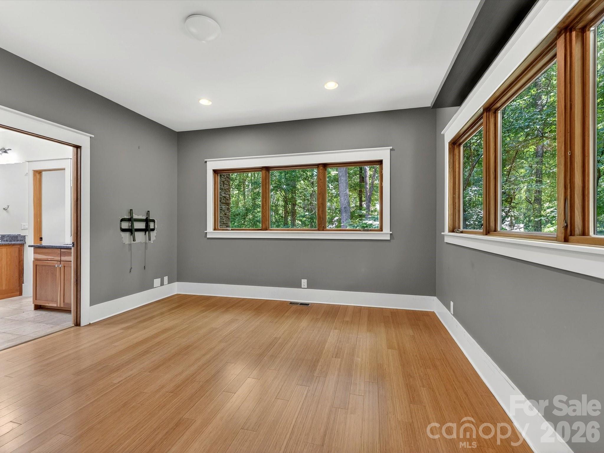 Pages Pond - Residential