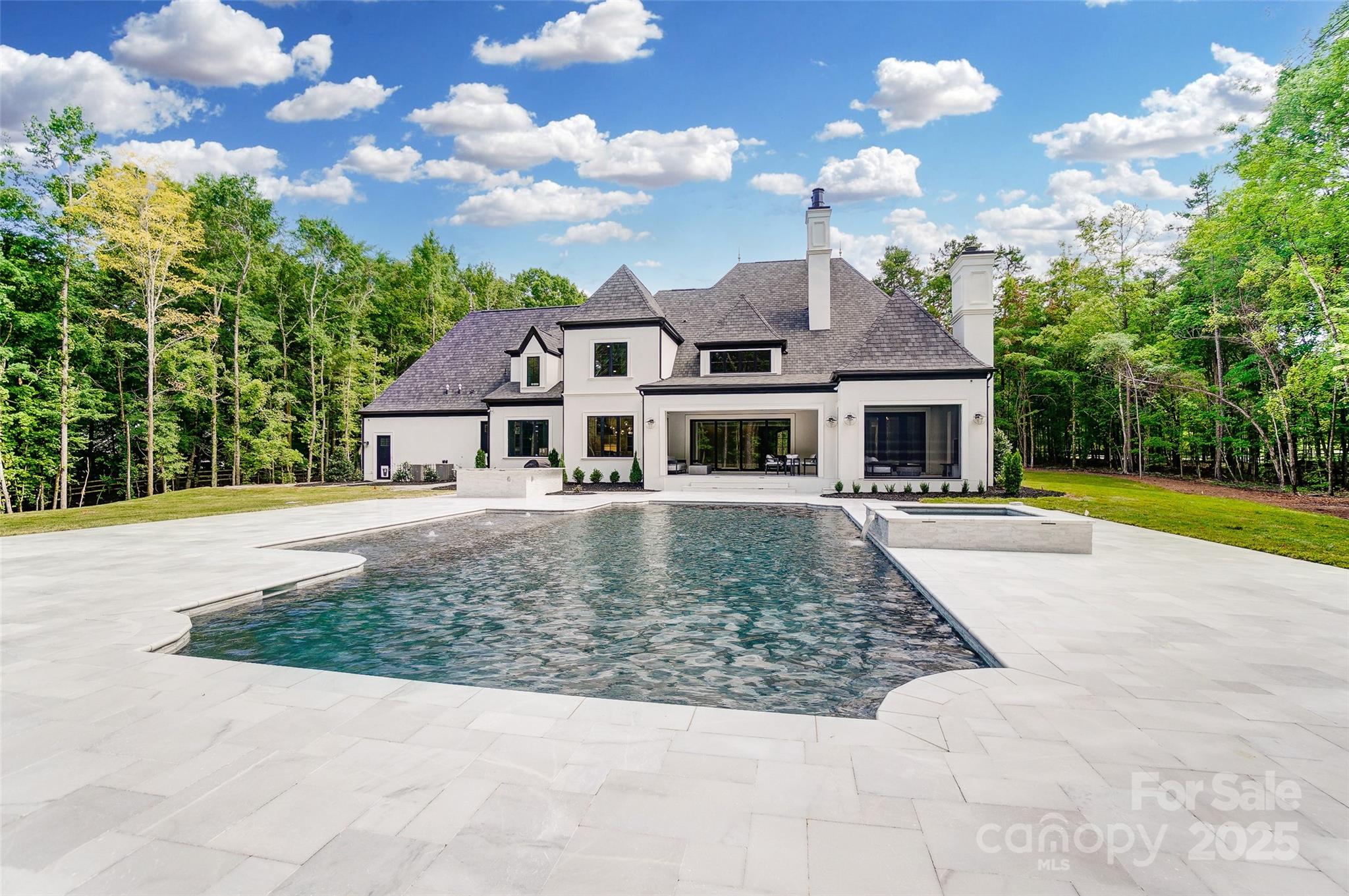 Twin Lakes - Residential