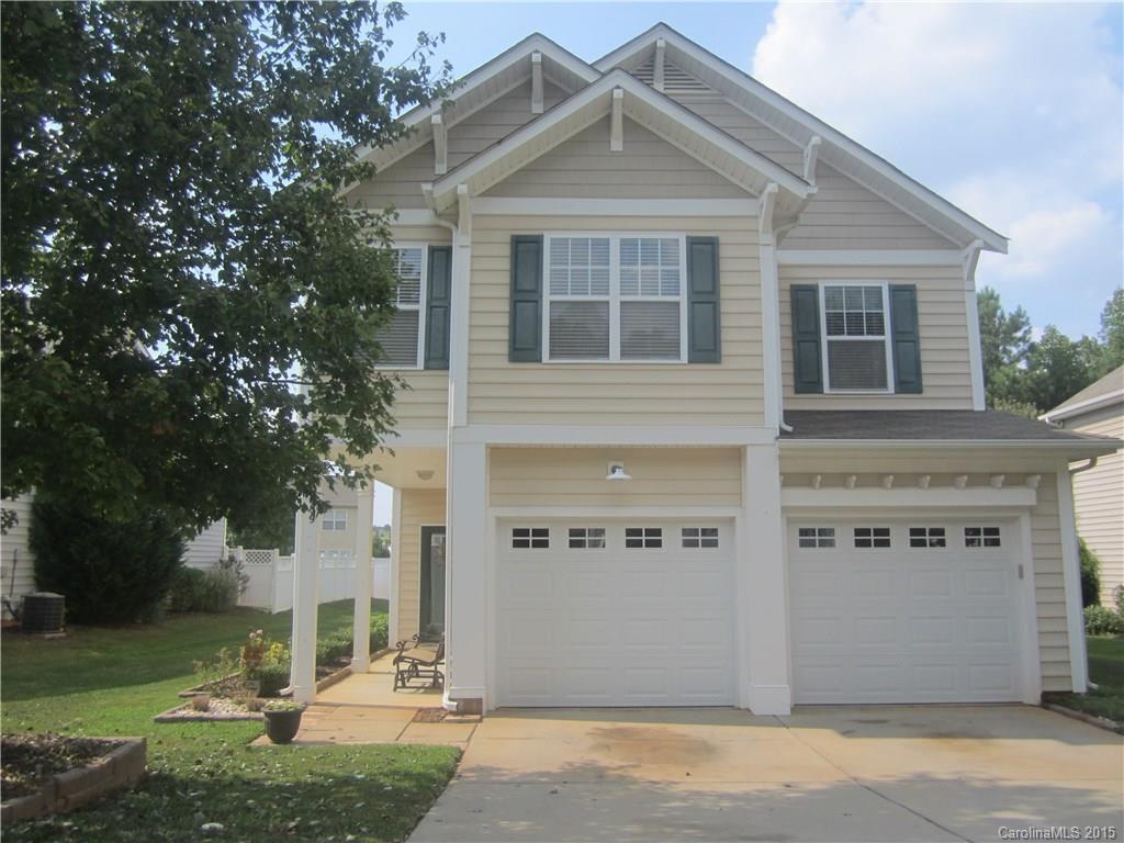 Lovely 2 sty w/3BR's and oversized dbl garage, located on beautiful lot in Ridge Pointe off Rawlinson Rd. Very tastefully decorated w/2 sty foyer, GR w/fireplace, lots of windows & French doors to patio. Kitchen w/extra lg breakfast rm & breakfast bar plus center island. All this plus large MBR w/triple windows & huge MBA w/garden tub & sep. shower & double sinks.