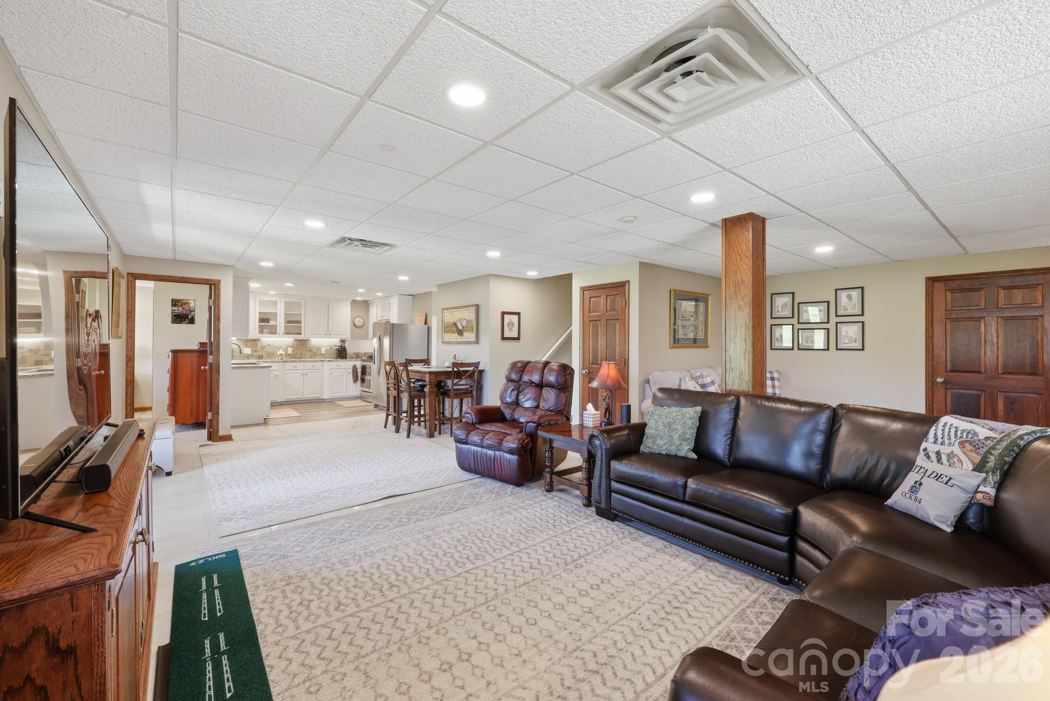 Jefferson Landing - Residential