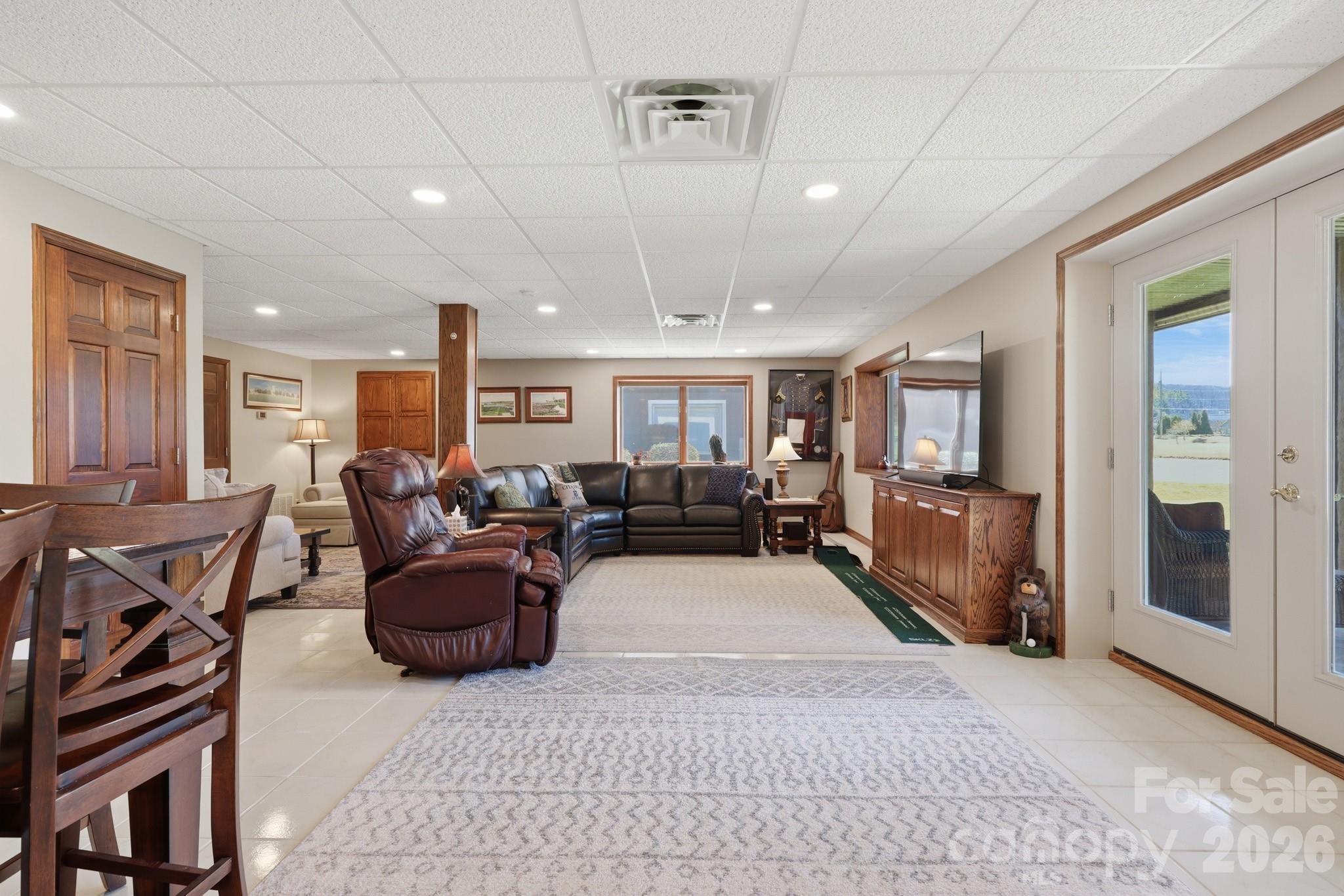 Jefferson Landing - Residential