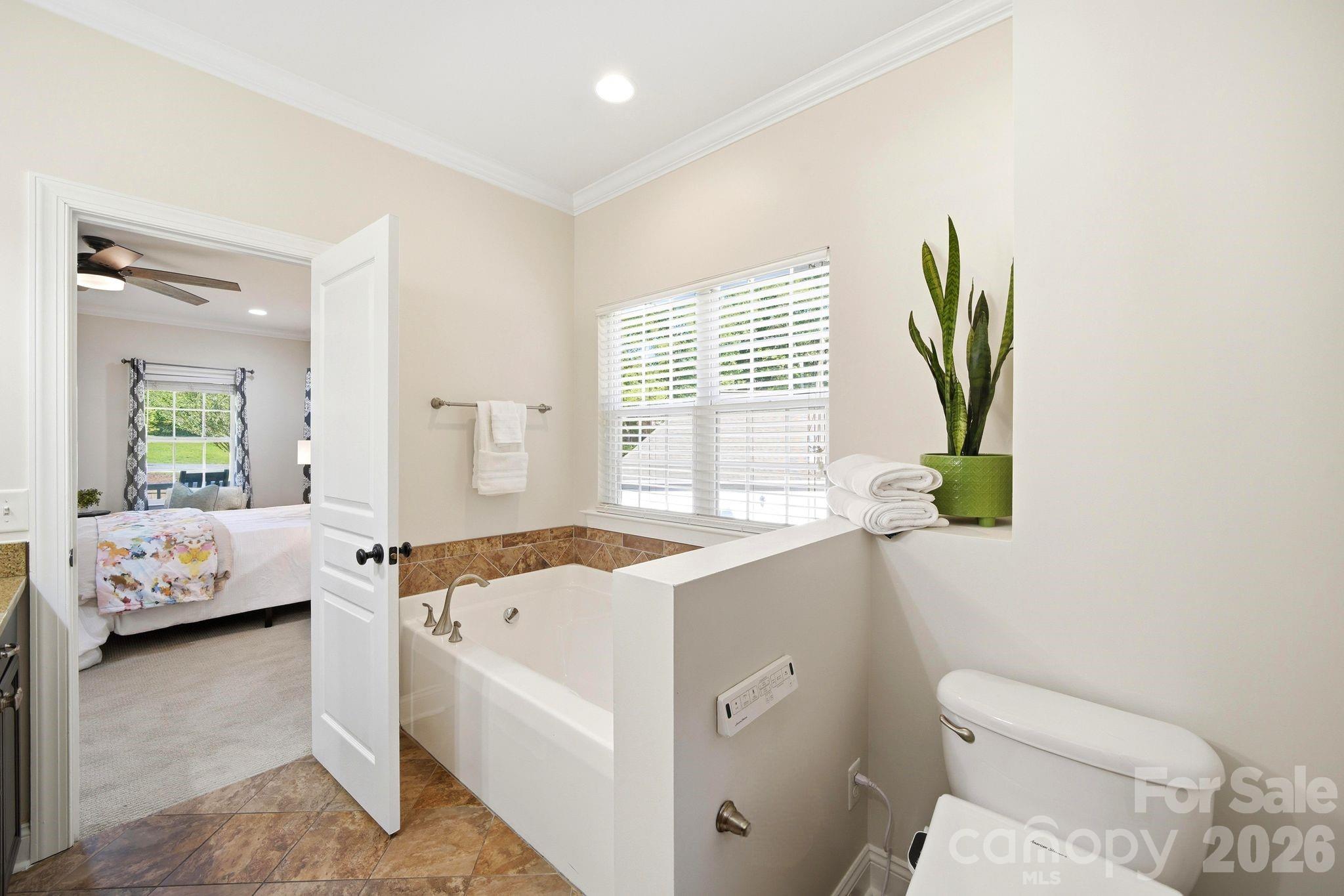 Friendfield - Residential