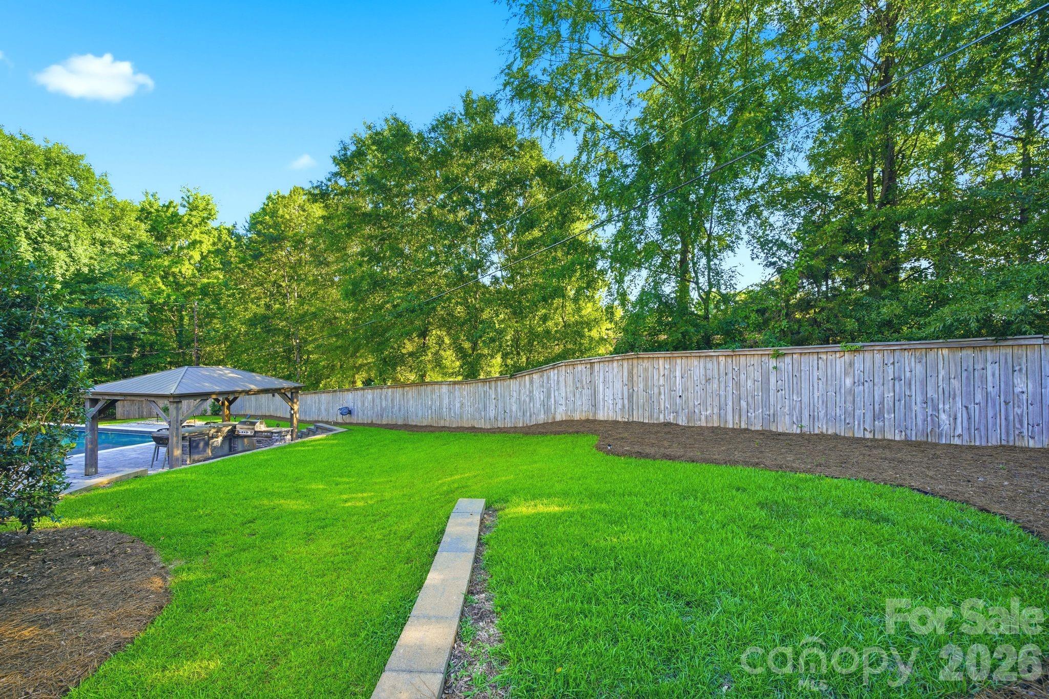 Friendfield - Residential