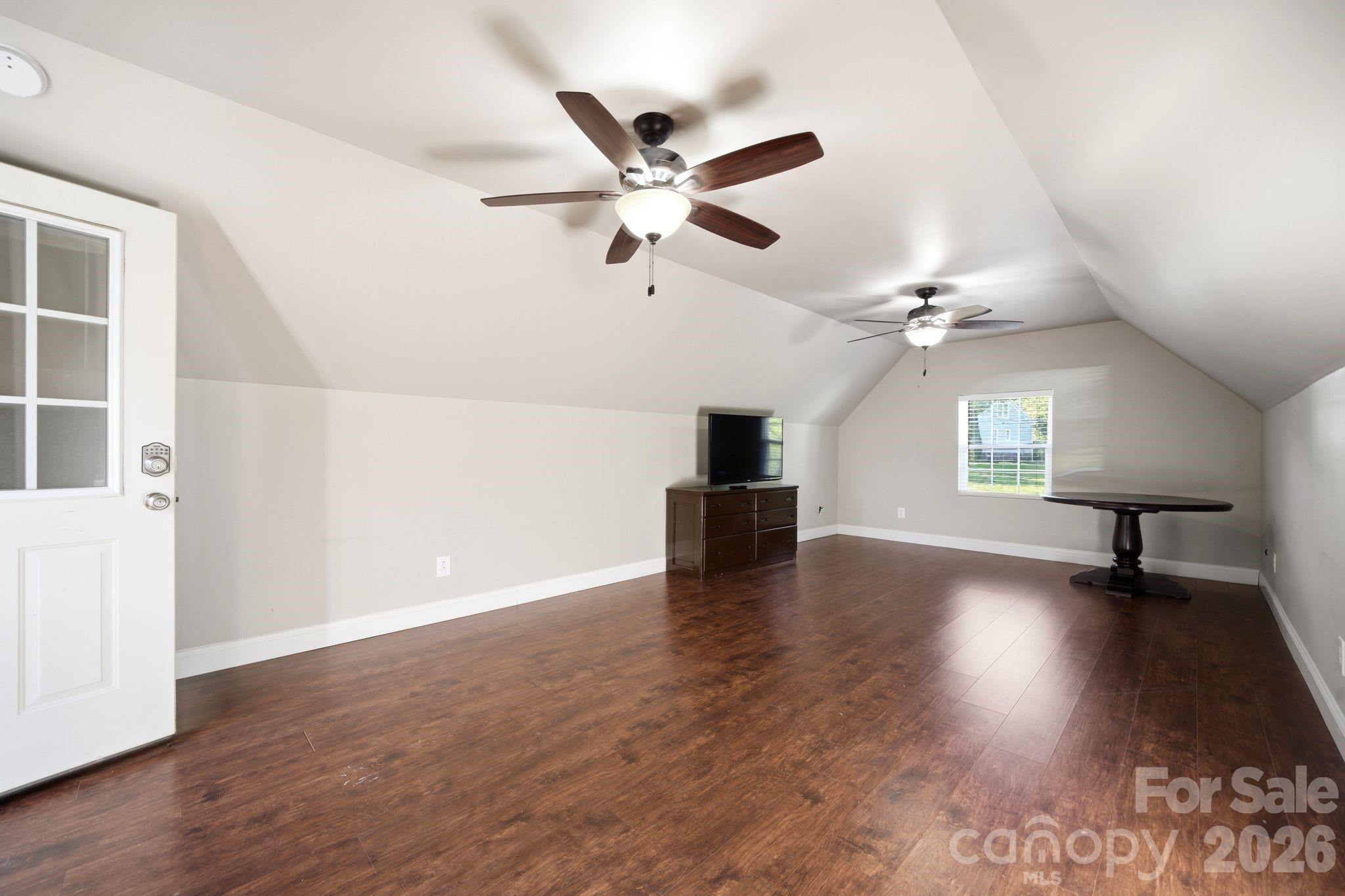 Friendfield - Residential