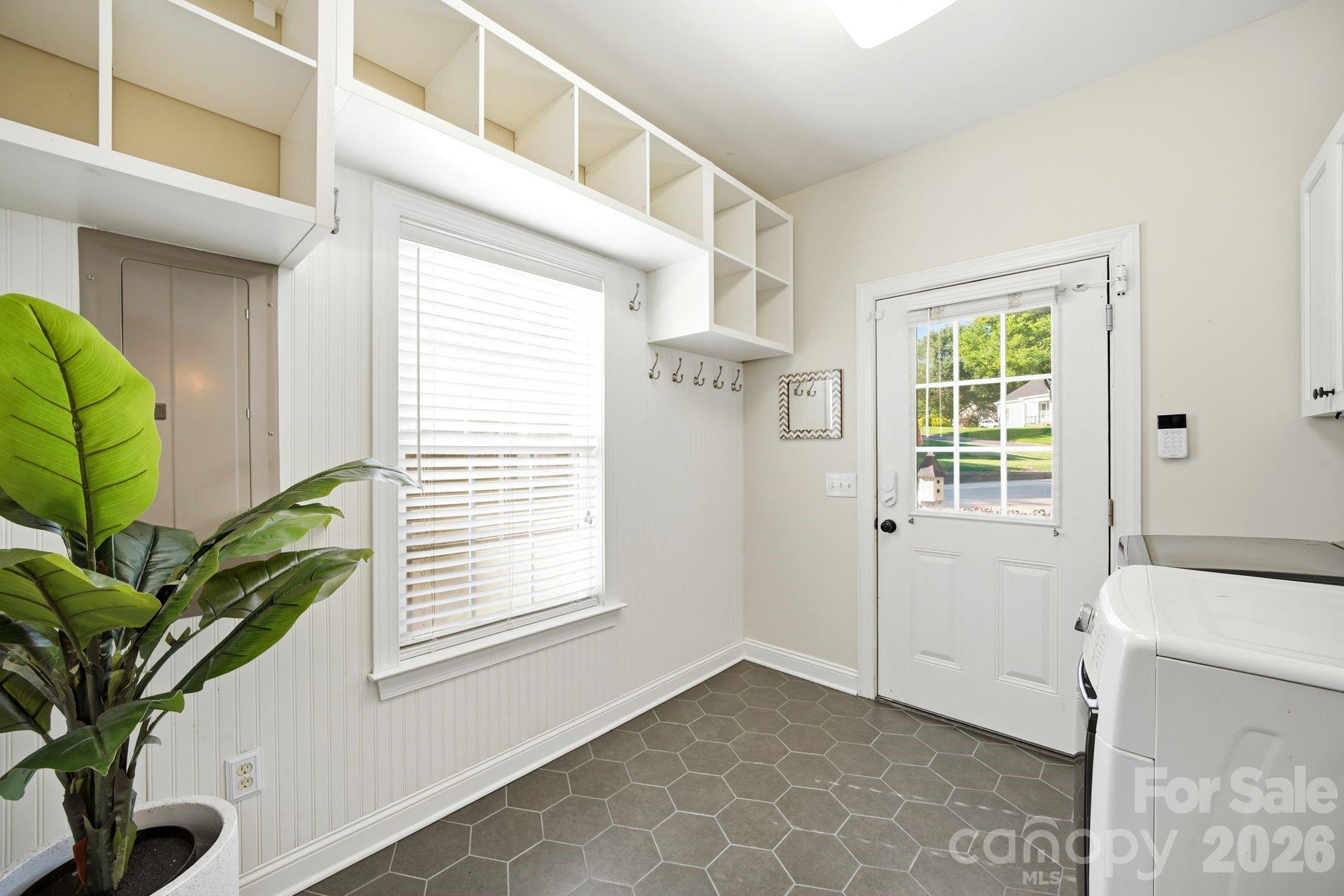 Friendfield - Residential