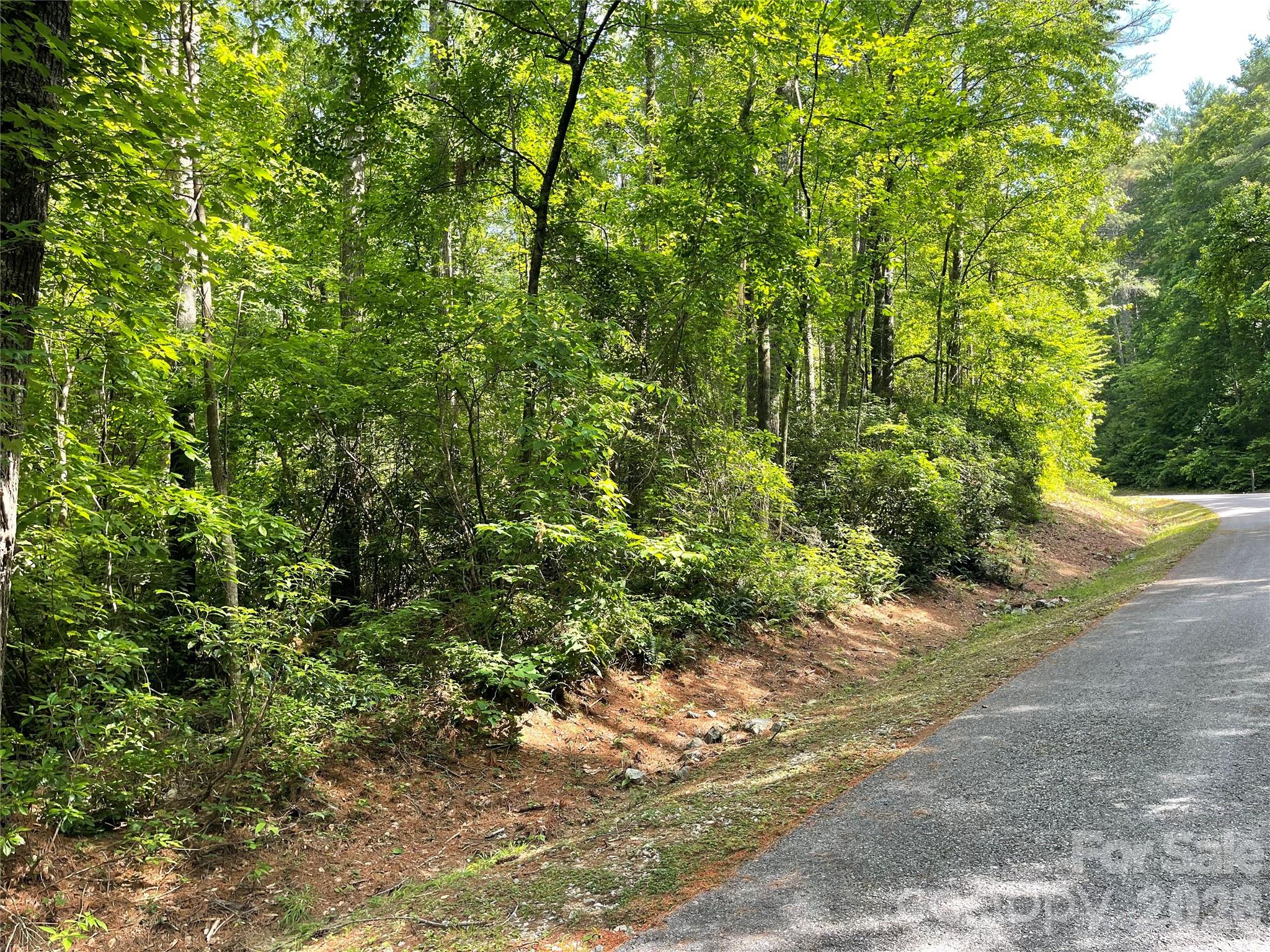 Round Mountain Falls - Land