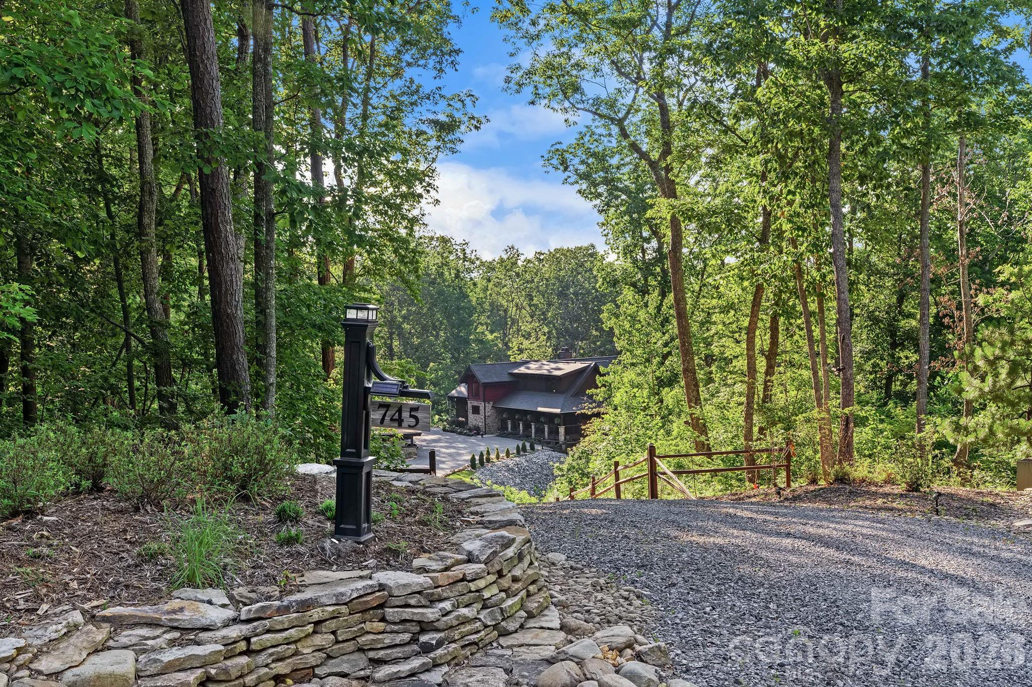 Grandview Peaks - Residential