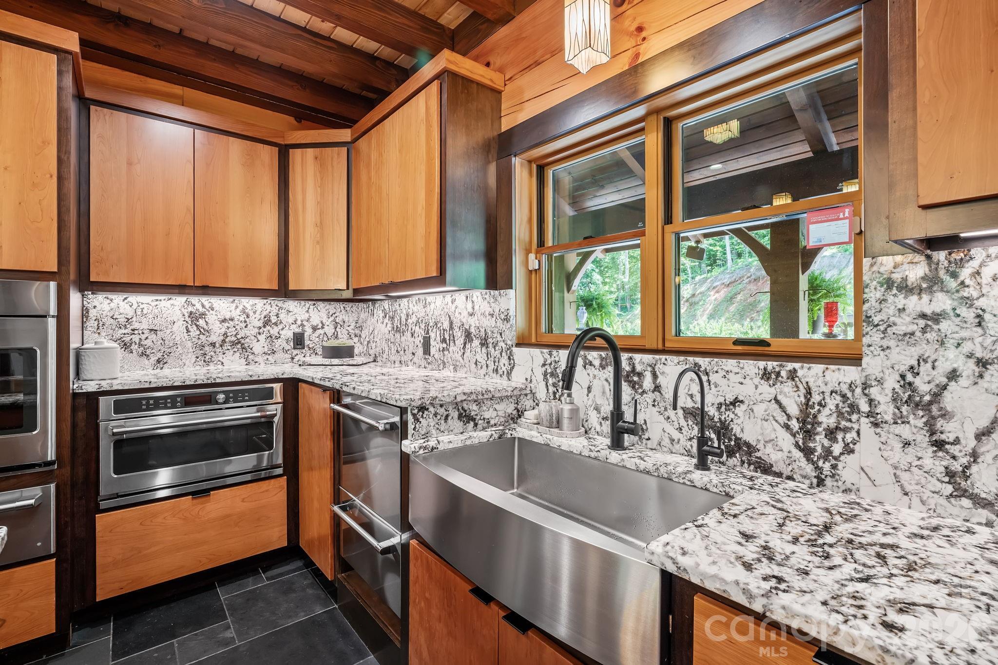 Grandview Peaks - Residential