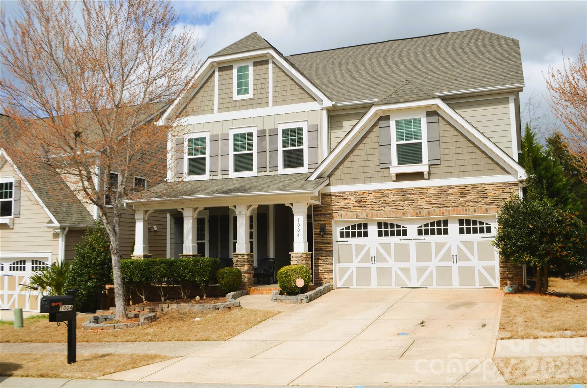 DROP DEAD GORGEOUS WOULD NOT EVEN BEGIN TO DESCRIBE!!! LOOK NO FURTHER. 5 BEDROOMS, 4 FULL BATHROOMS: THIS HOME WELCOMES ONE WITH LVP FLOORS THROUGHOUT THE ENTIRE HOME, A CHEF'S DREAM KITCHEN WITH GRANITE COUNTERTOPS, TILED BACKSPLASH, LARGE ISLAND, AND STAINLESS STEEL APPLIANCES. THE SPACIOUS FAMILY ROOM OPENS TO A BRIGHT BREAKFAST AREA WITH LARGE WINDOWS AND AN ABUNDANCE OF NATURAL LIGHT. FRESHLY PAINTED INTERIOR, FORMAL DINING, AND A BEDROOM WITH A FULL BATHROOM ON THE FIRST FLOOR. A MUDROOM JUST OFF THE GARAGE PROVIDES CONVENIENT SPACE AND FUNCTIONALITY. 2 MASTER BEDROOMS UPSTAIRS AND 2 MORE BEDROOMS WITH A JACK AND JILL BATHROOM. A HUGE PATIO AND PRIVATE FENCED BACK YARD COMPLETES THIS PICTURE-PERFECT HOME. BRING YOUR FUSSIEST BUYERS AND BE PREPARED TO BE IMPRESSED!!!