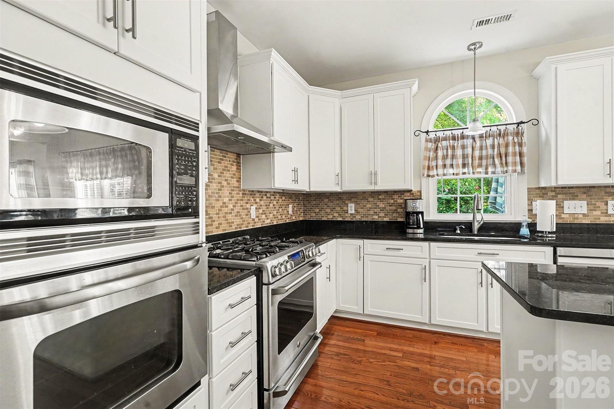 Hunter Oaks - Residential