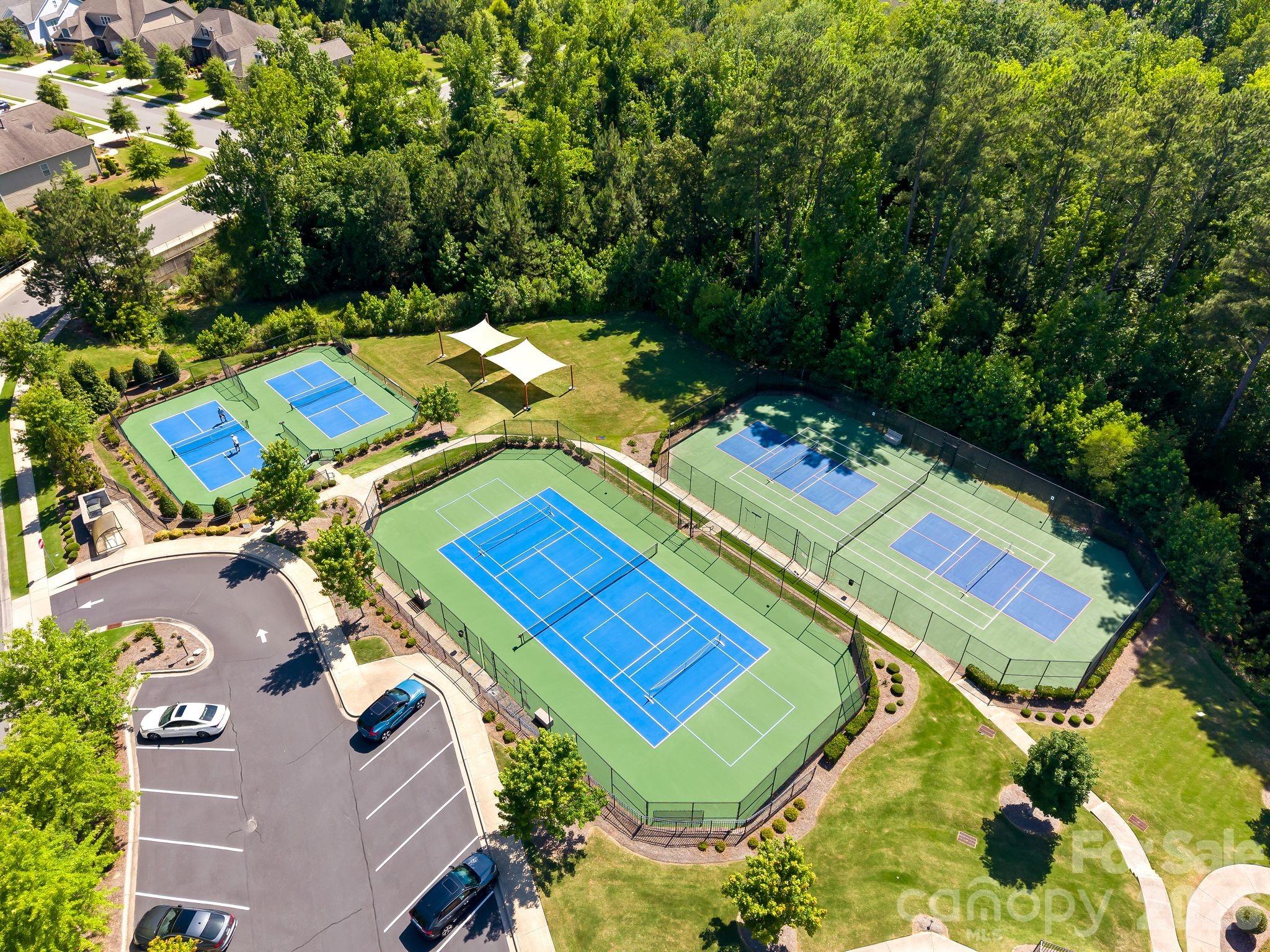 Regency at Palisades - Residential