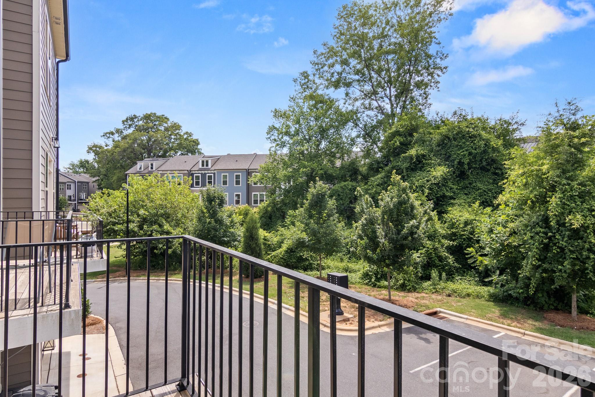 The Towns at Greenway - Residential