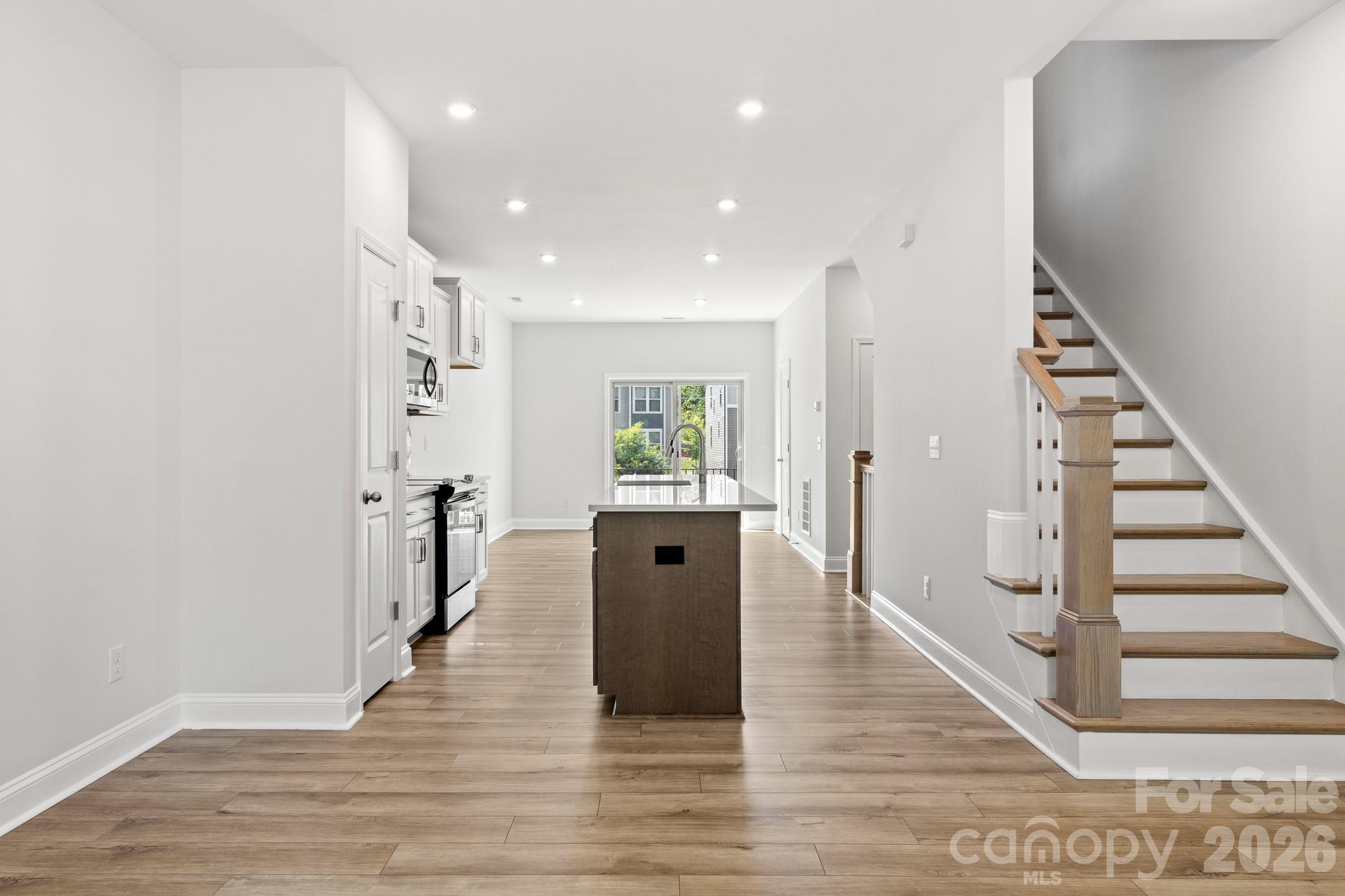 The Towns at Greenway - Residential
