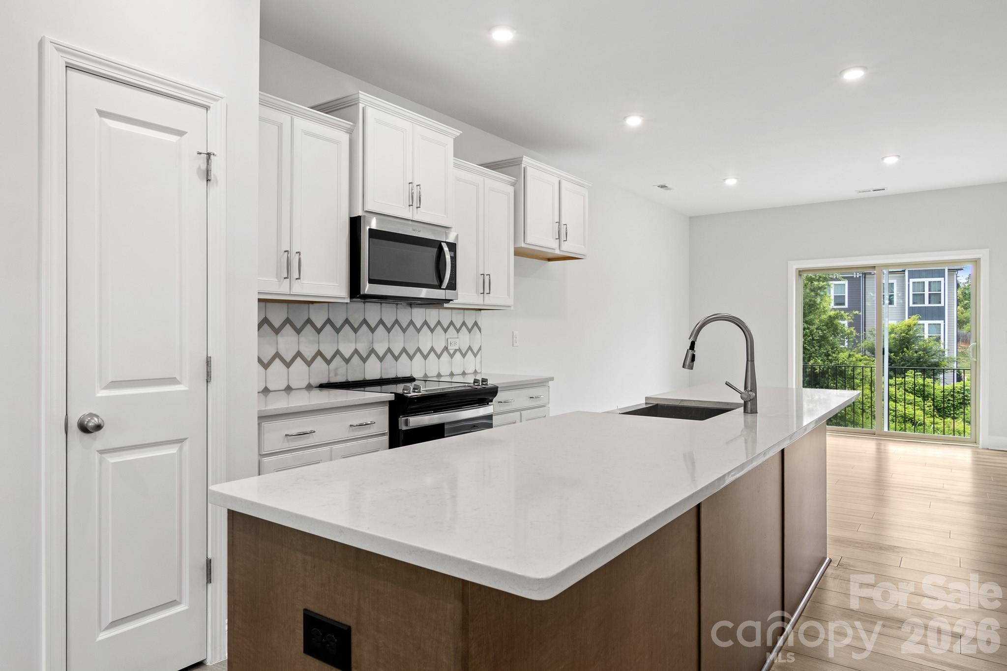 The Towns at Greenway - Residential