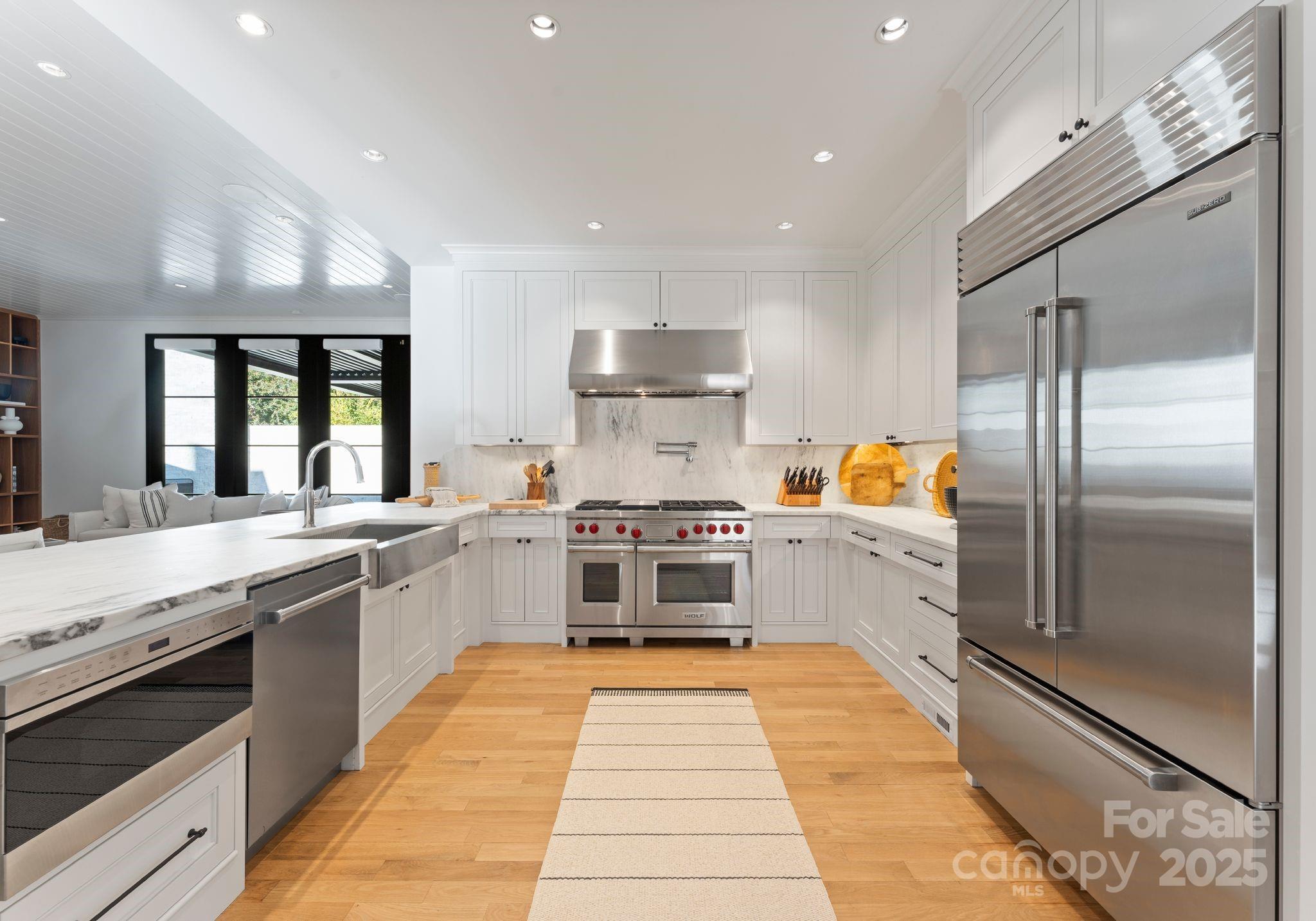 Kenwood Sharon Lane - Residential