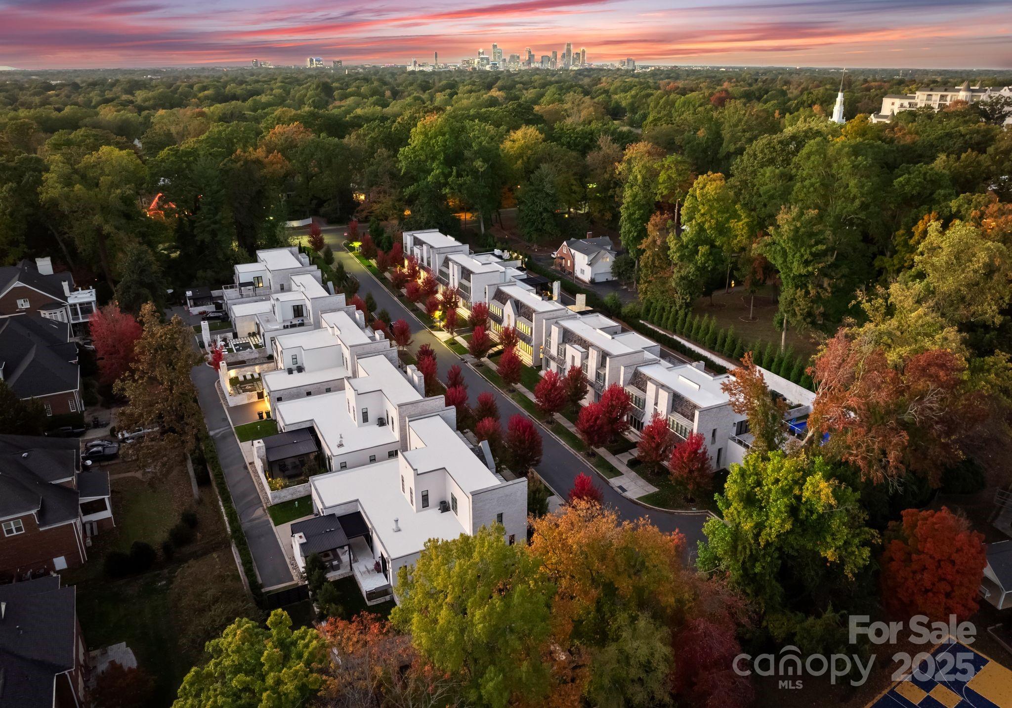Kenwood Sharon Lane - Residential