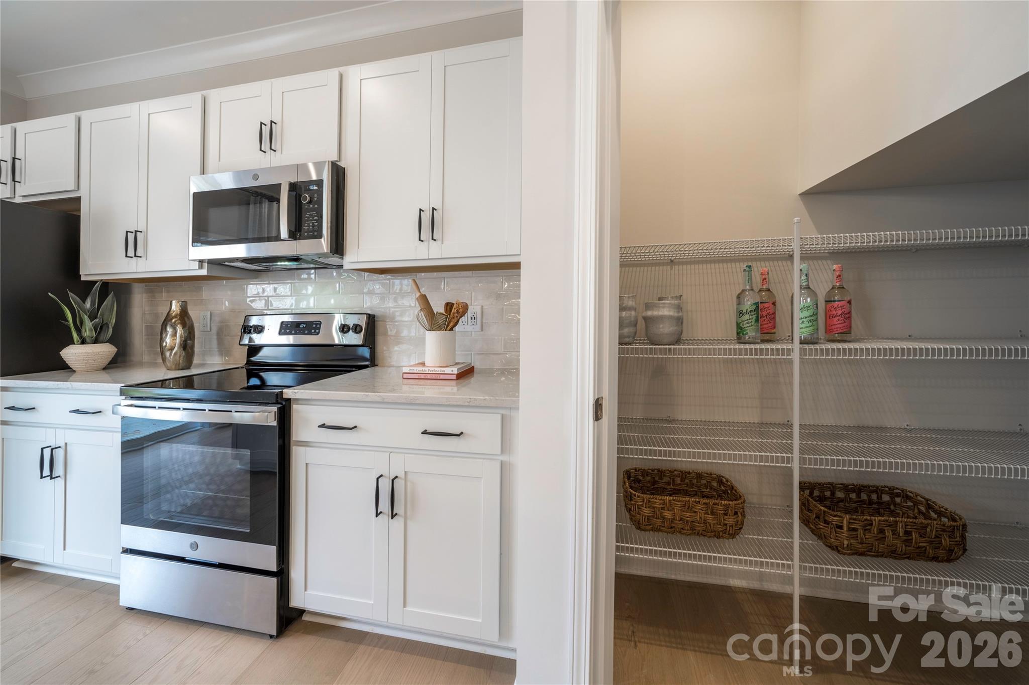 Fifteen 15 Cannon - Residential