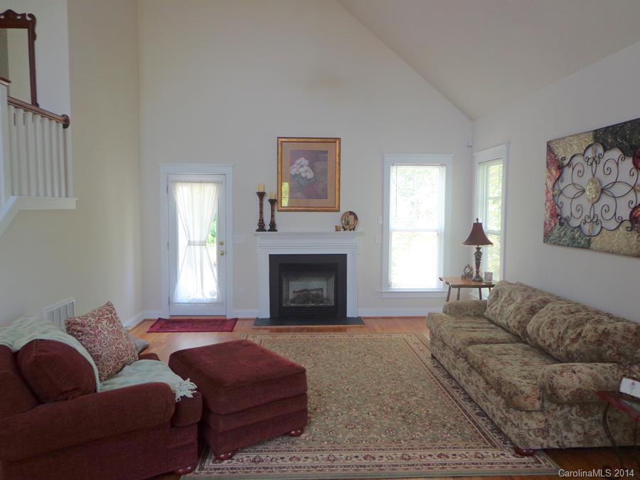 Lake Shore - Residential