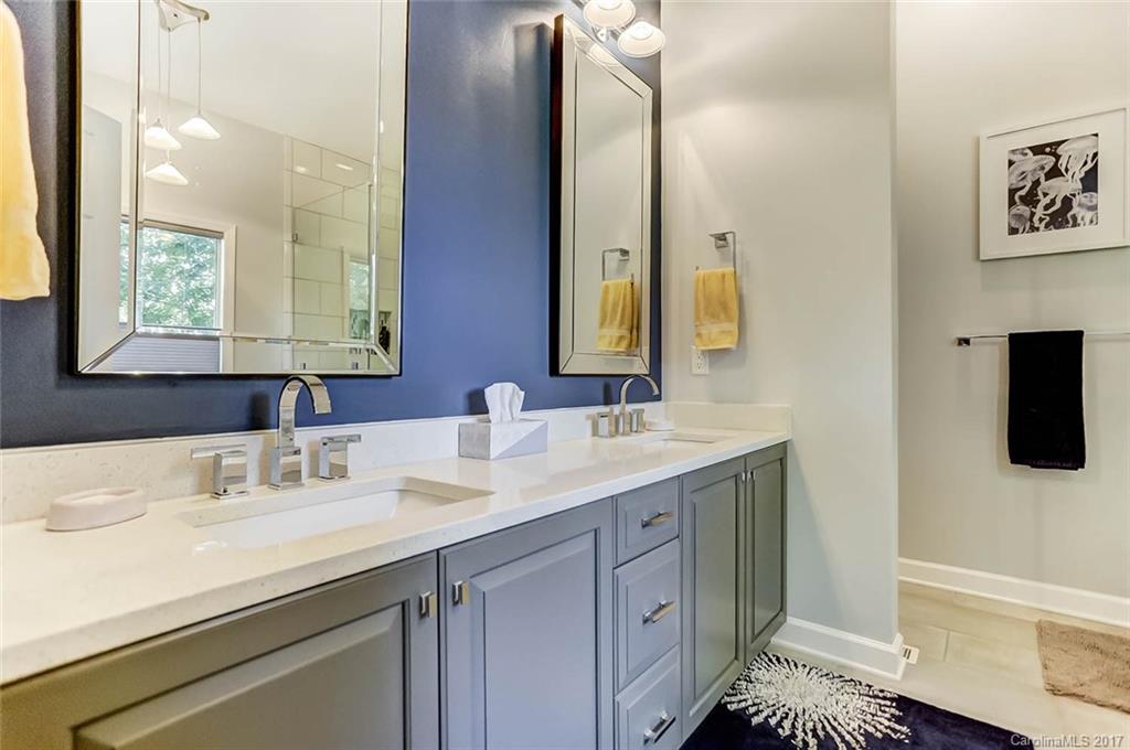 Tega Cay - Residential