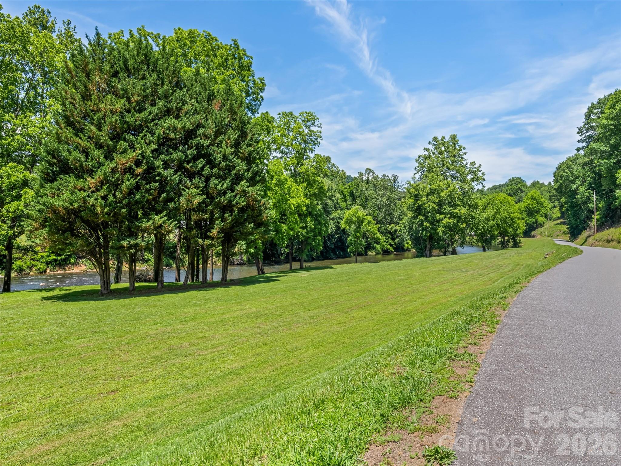 The Ridge At Irontree - Residential